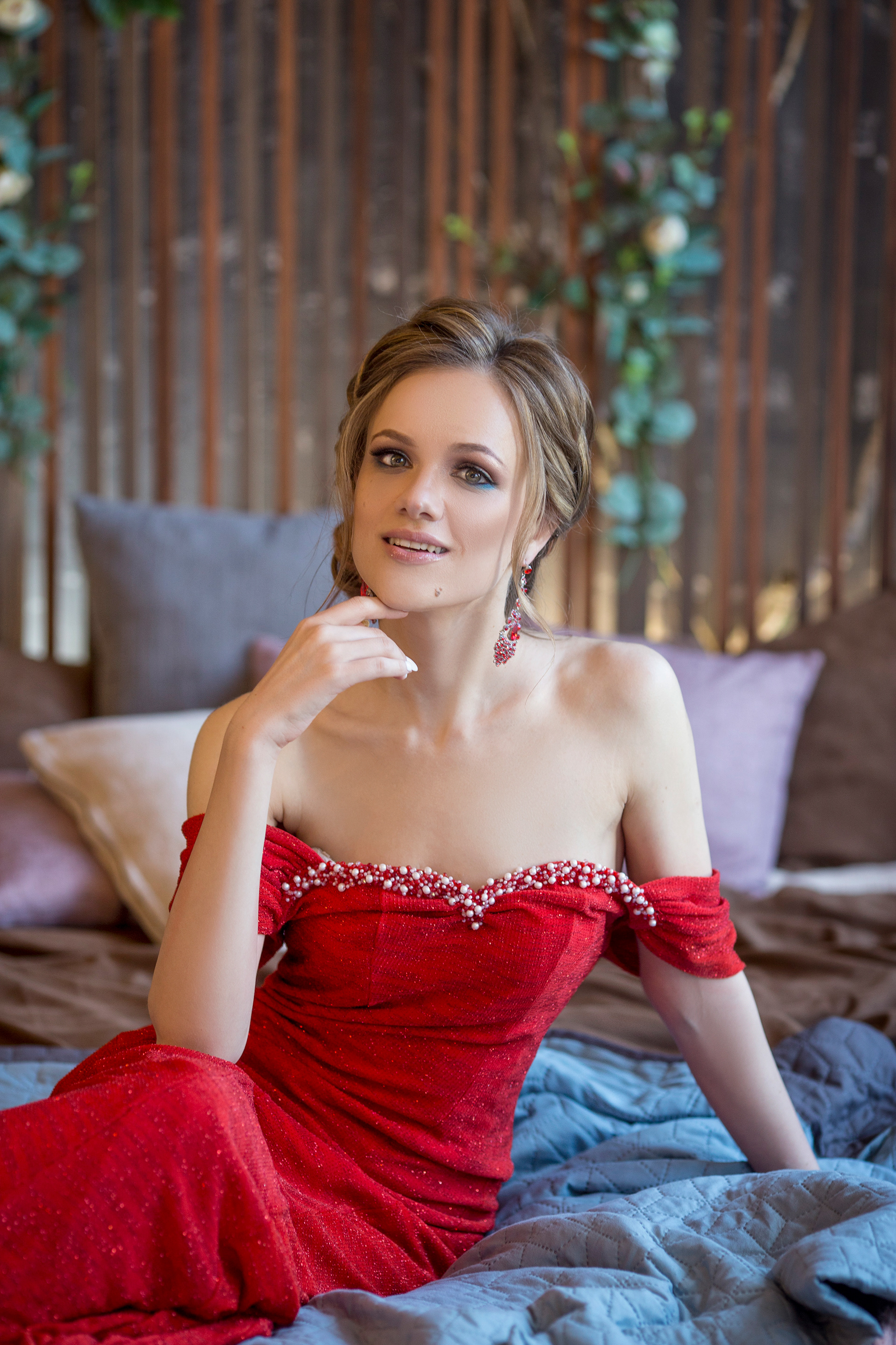 Ecaterina Caracicovscaia (Moldova)   https://www.facebook.com/ecaterina.caracicovscaia