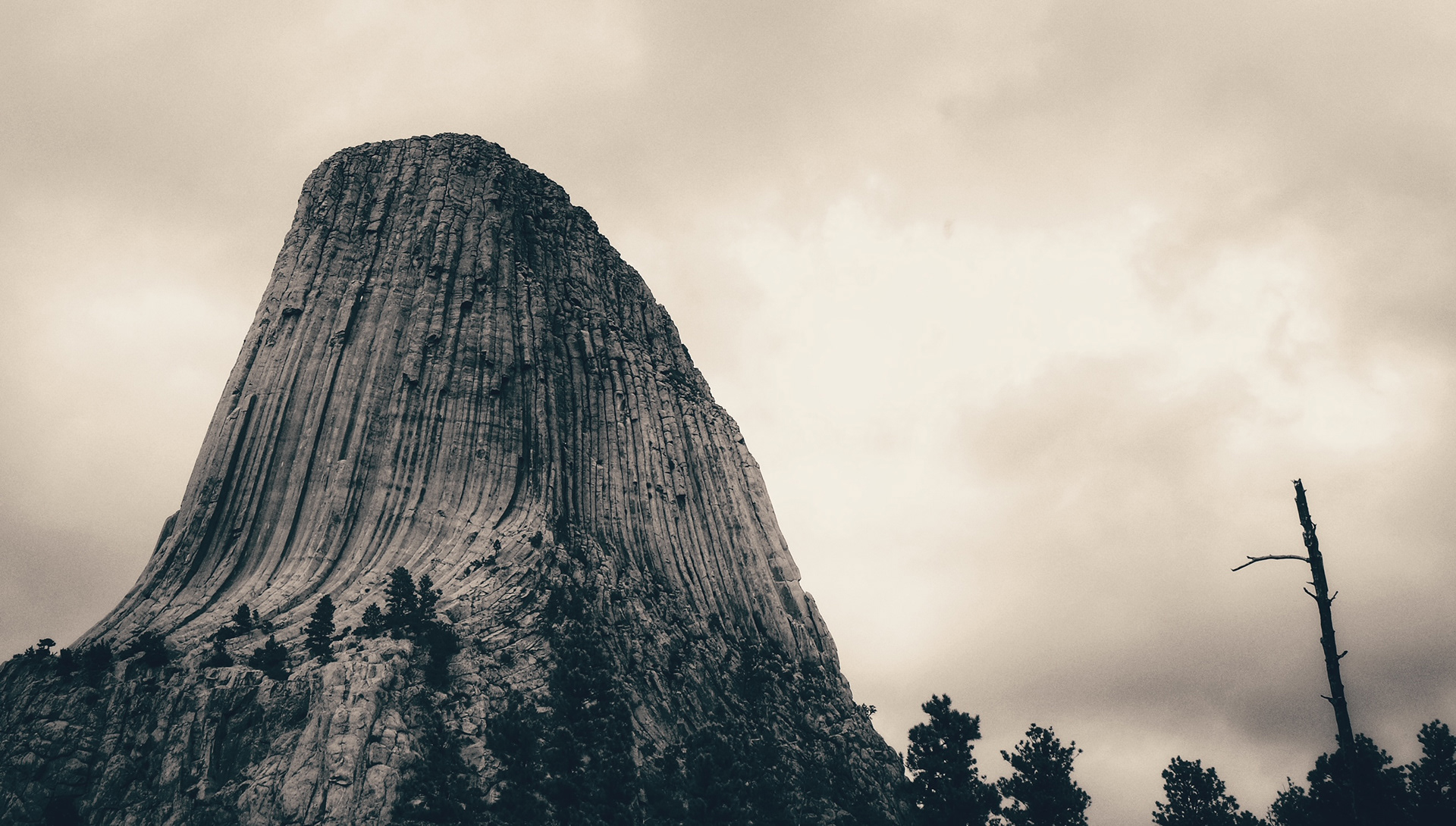 Devils Tower National Monument