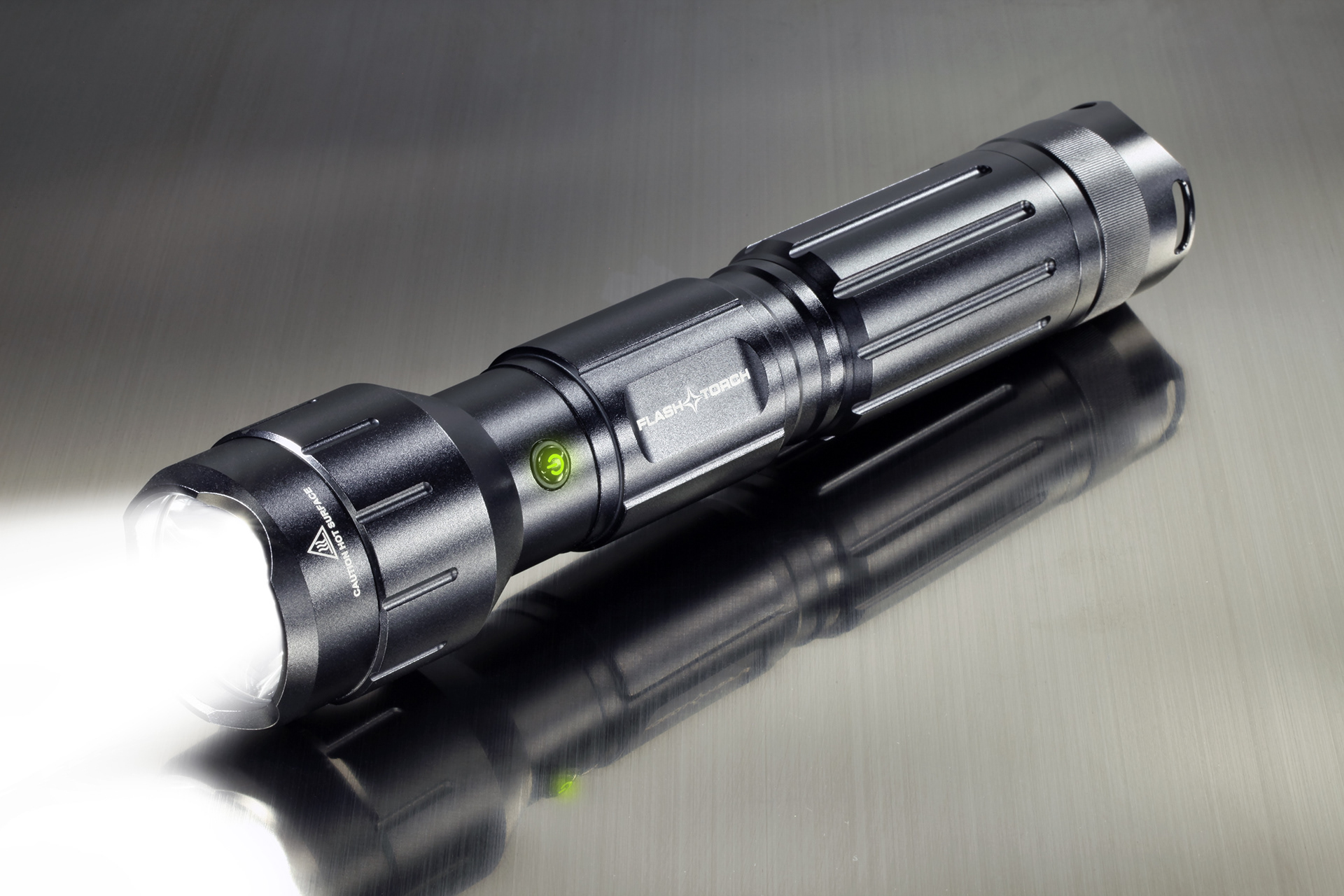 Raul Gonzalez Podesta Wicked Lasers Flash Torch T100