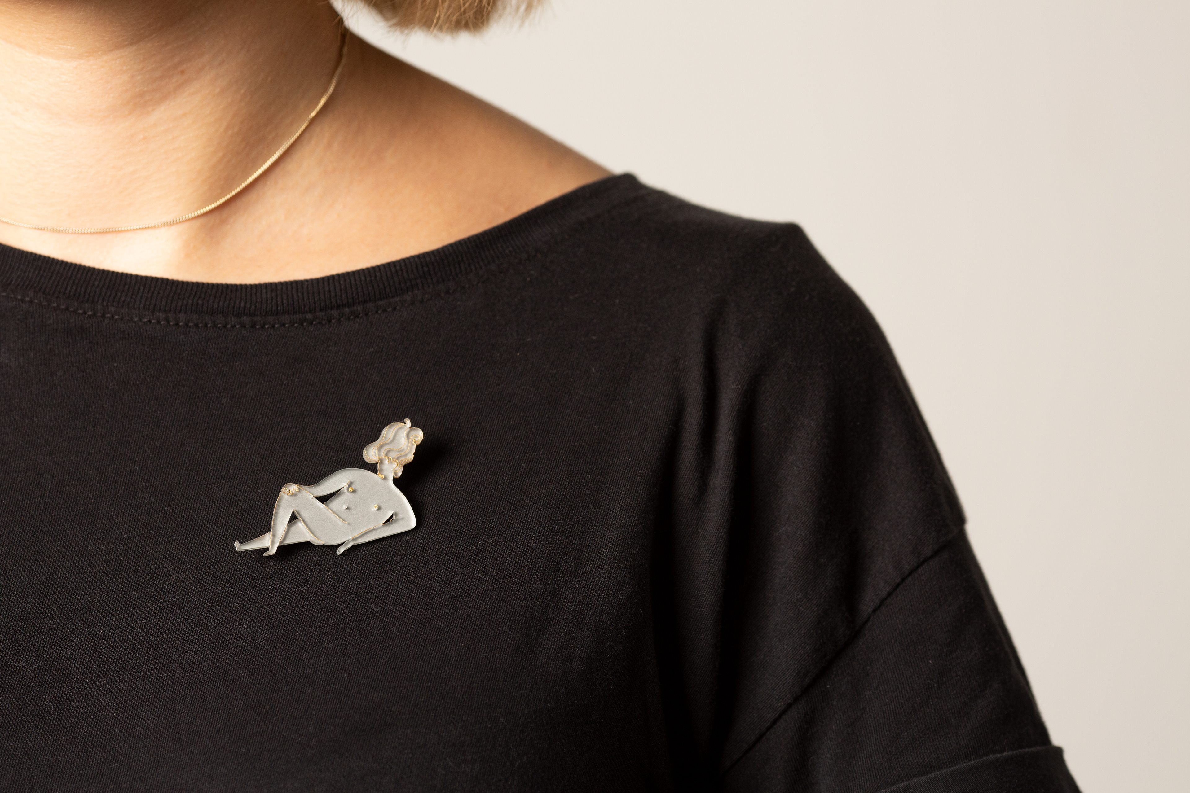 Leo Pin in silver/gold