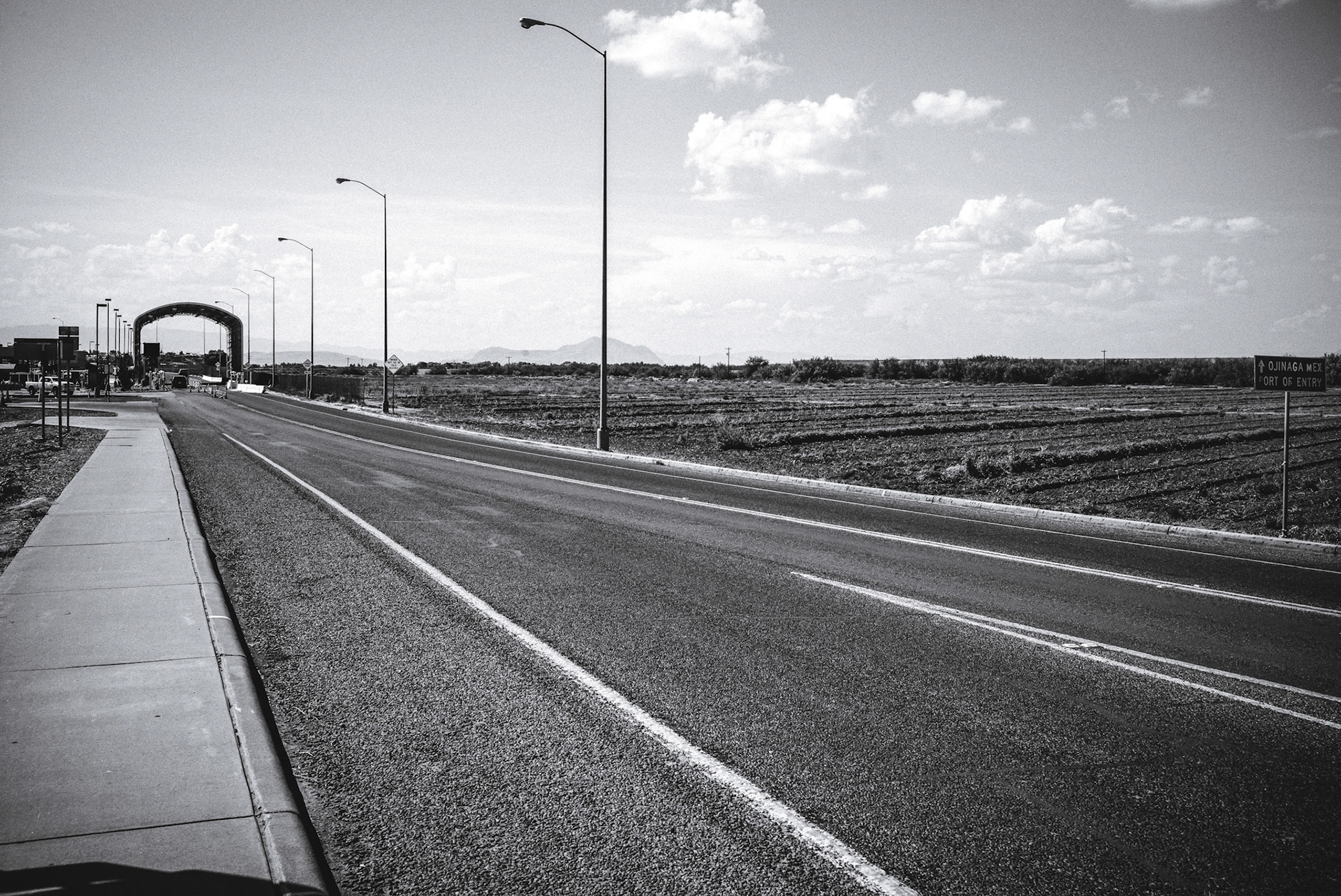 The road to Ojinaga