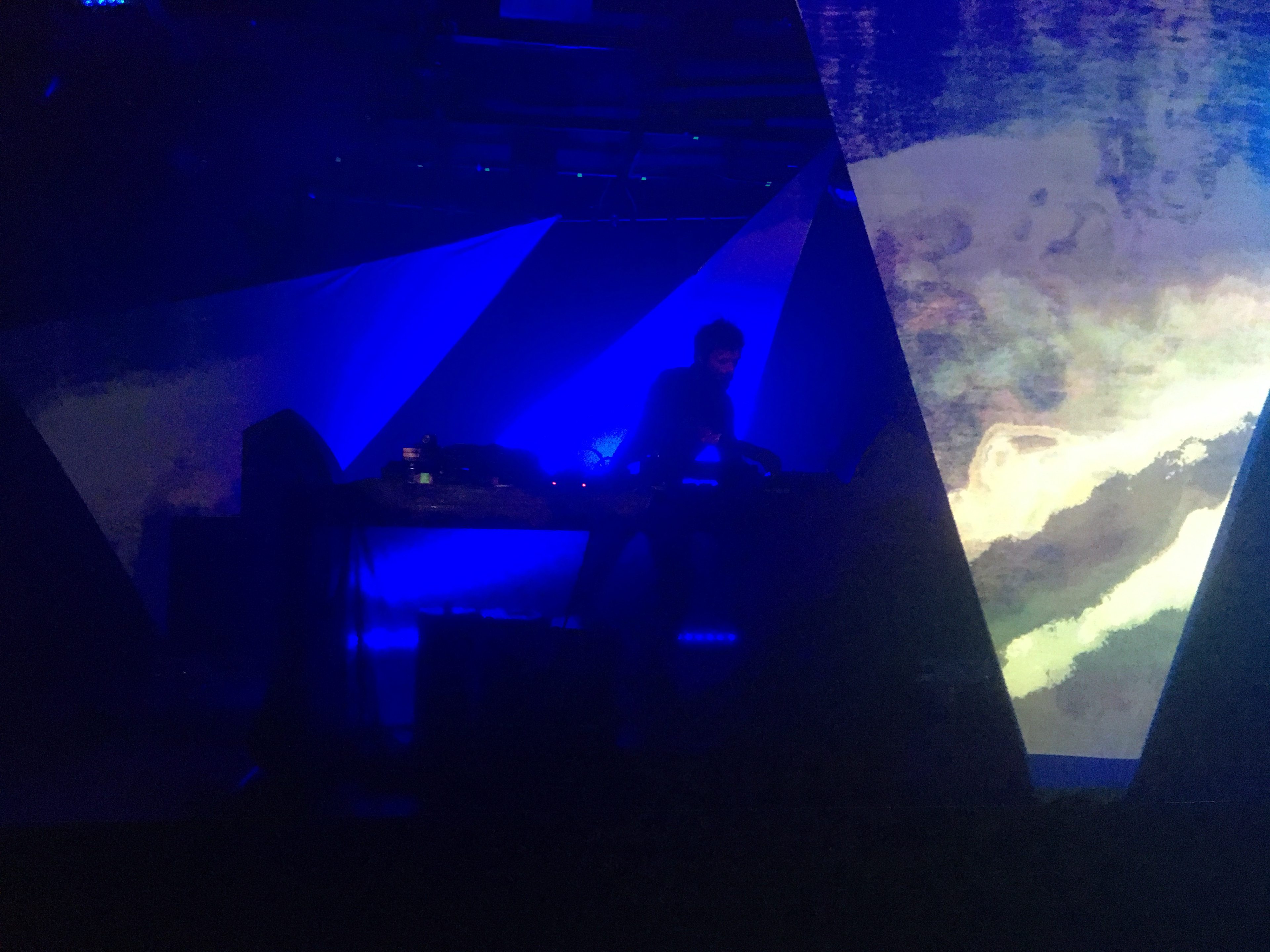 Vjing Mapping - PERMAFROST, La Souris Verte, Epinal - sous l'invitation de Tech In