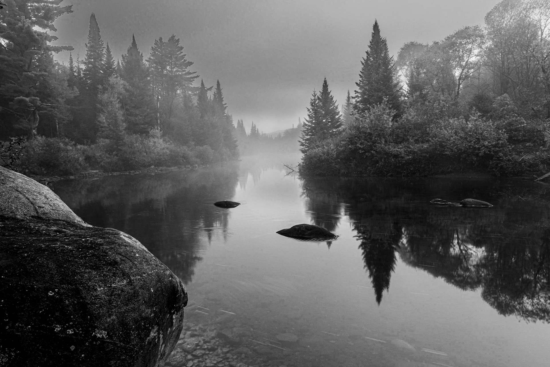 Headlands of Hudson River early fall morning