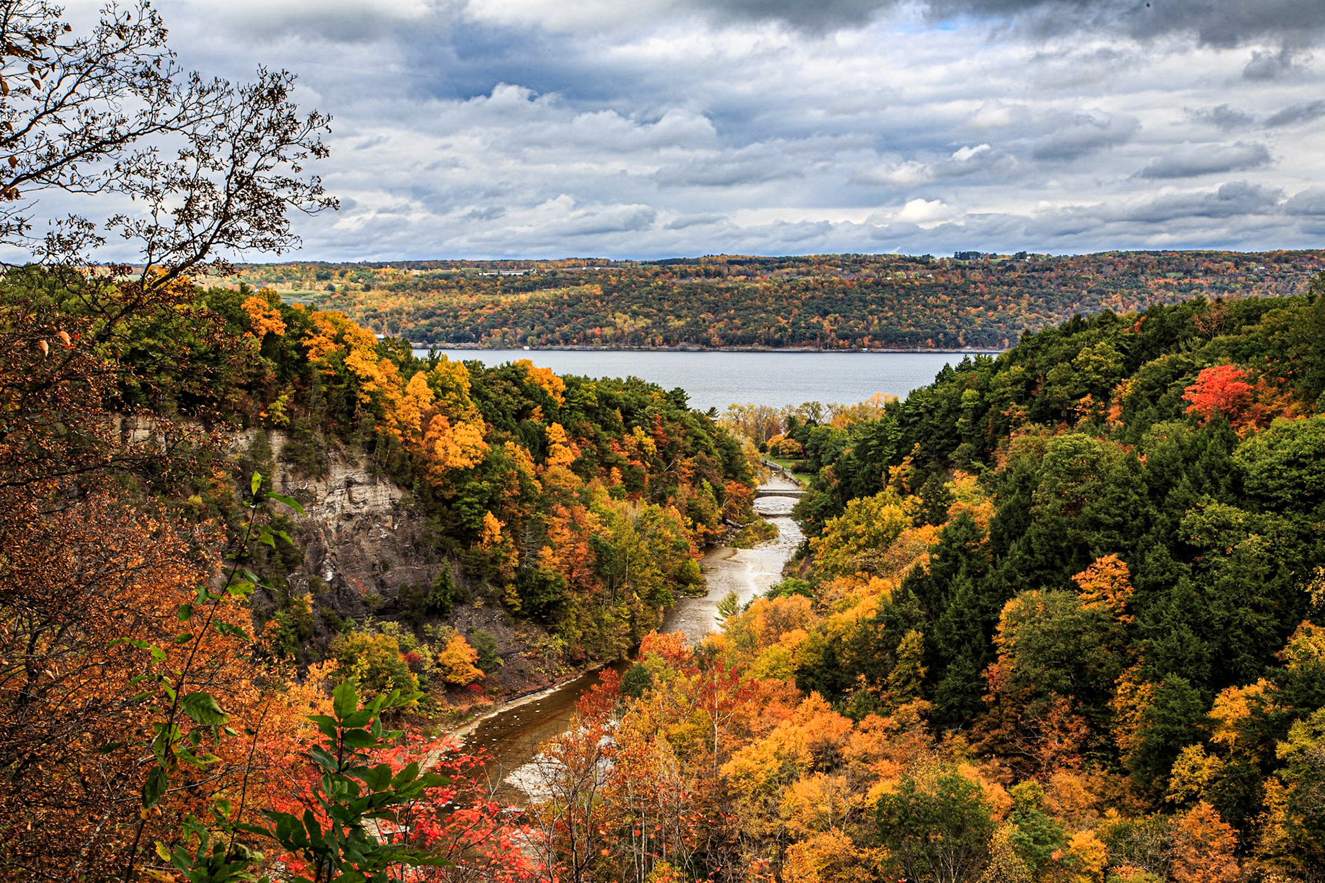 Fall Colors Gorge at Taugannock from the North Side Trail