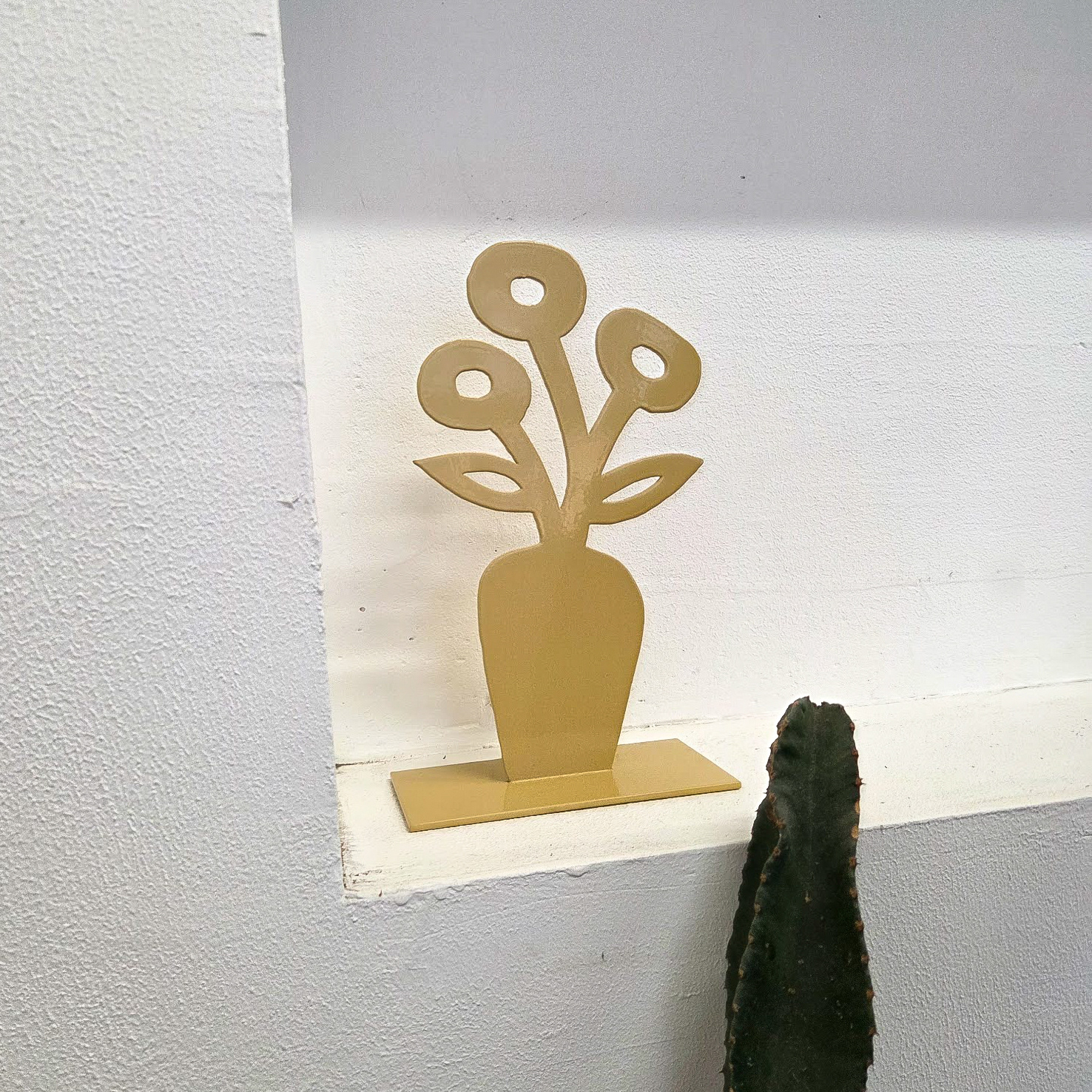 FLEURS_01 (10" Base 3"X6") *disponible* 520$