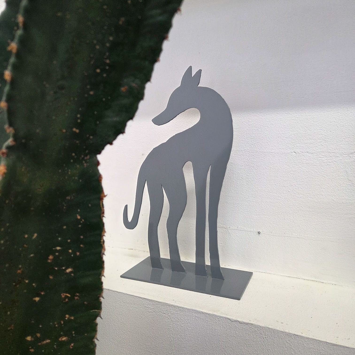 CHIEN_01 (14" Base 4"X8") *disponible* 540$