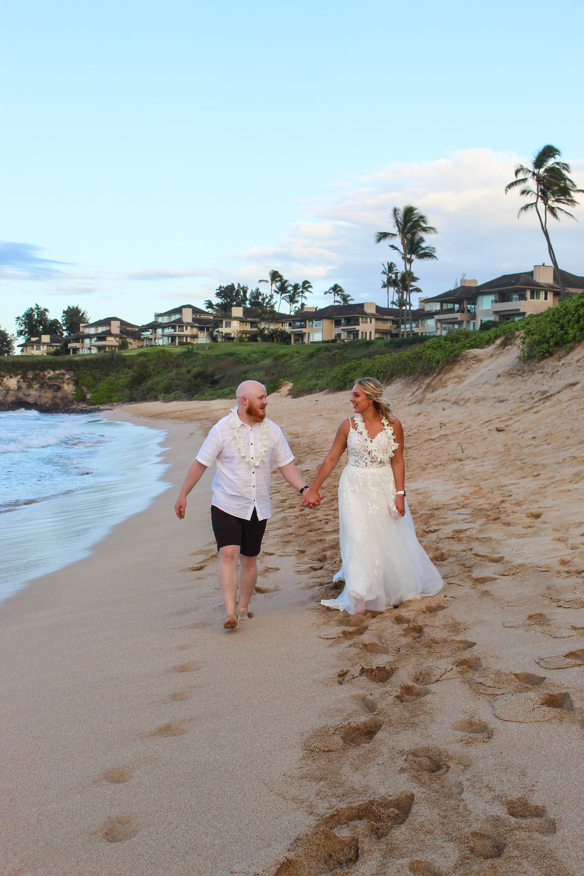 Hawaii beach wedding