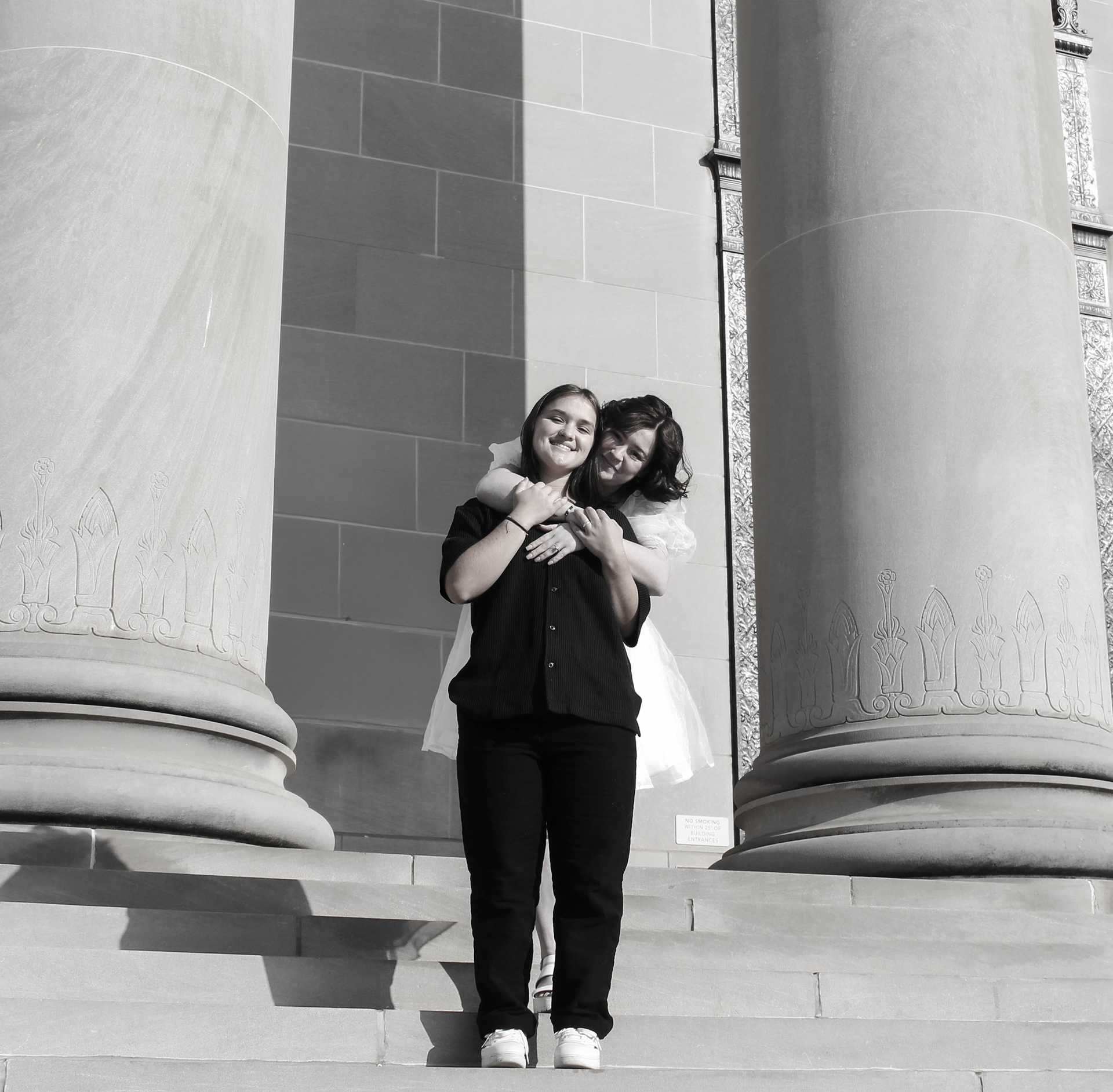 Couple Engagement Photoshoot - Nelson-Atkins Museum of Art