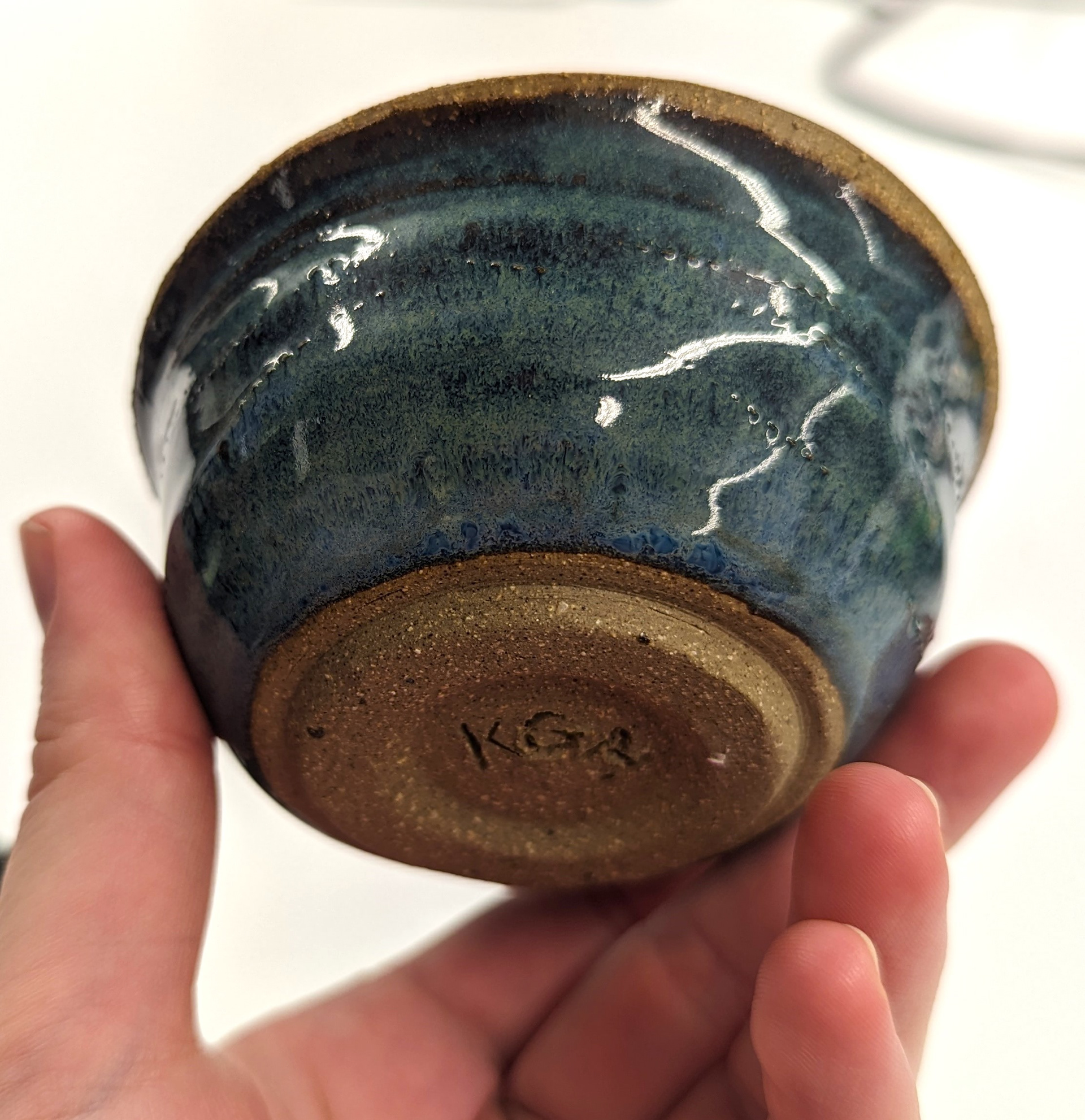 Swirly bowl - exterior