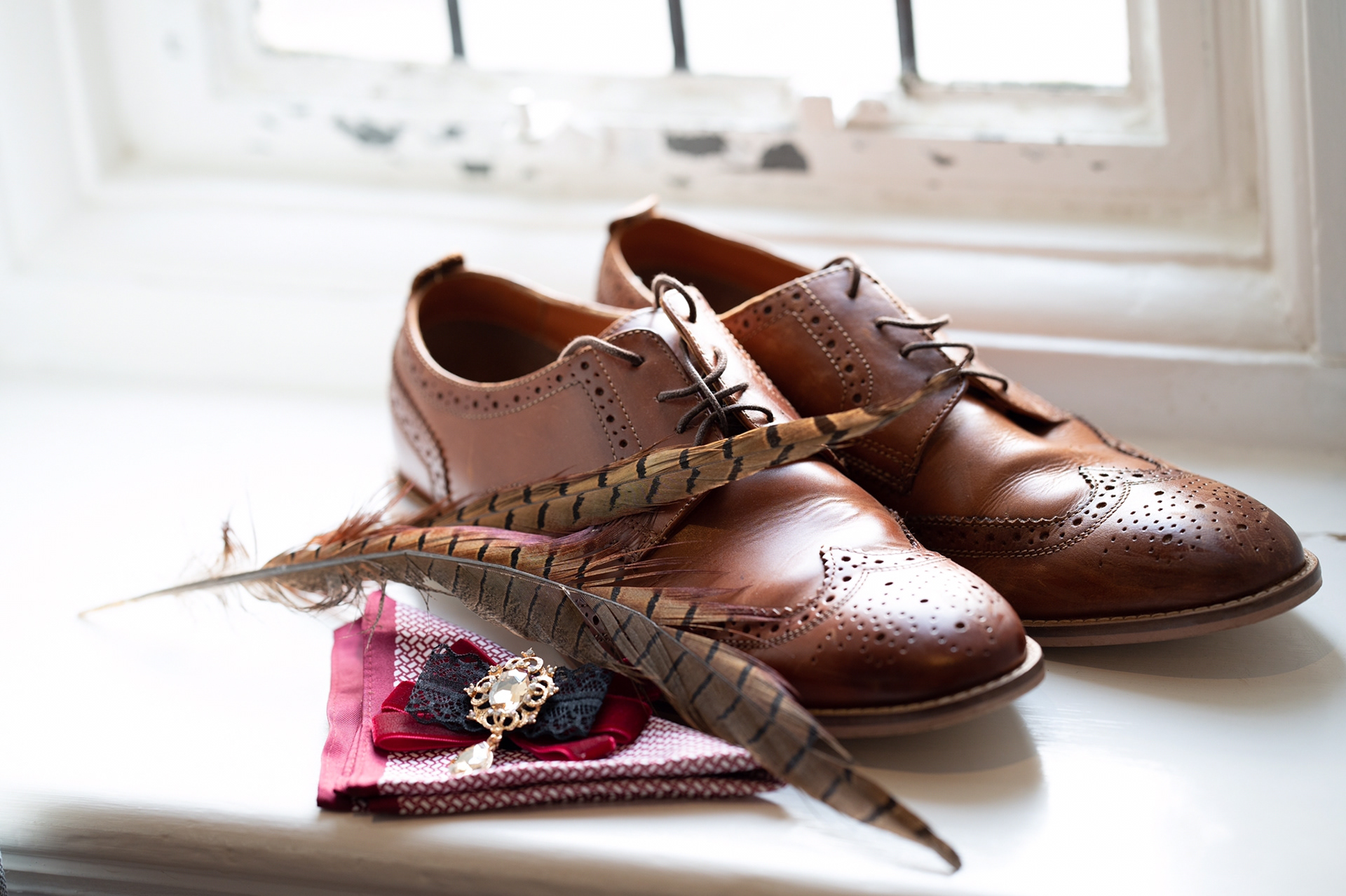 Smart shoes and feathers