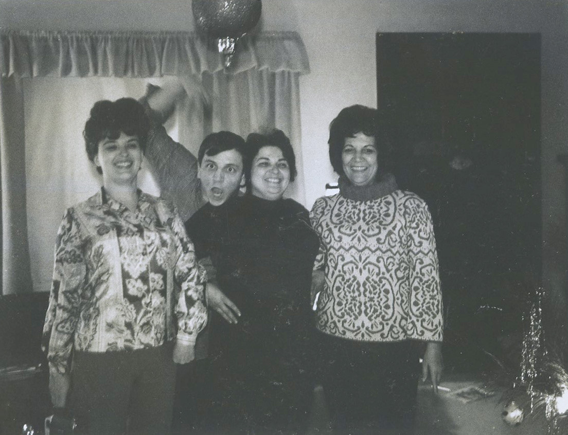 Aunt Marlys, Bob, Trudy, Grandma Gertrude