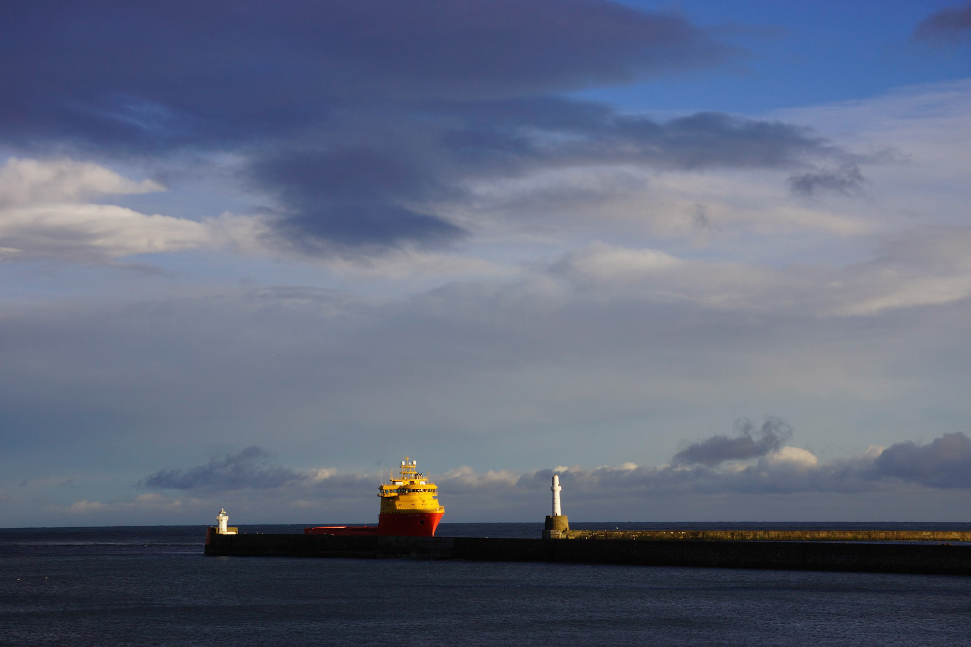Aberdeen, harbour, River Dee