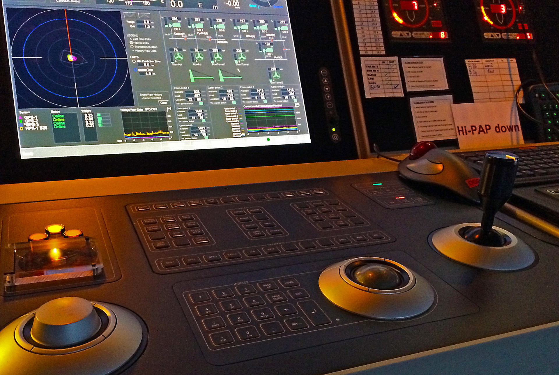 Kongsberg Dynamic Positioning operating desk