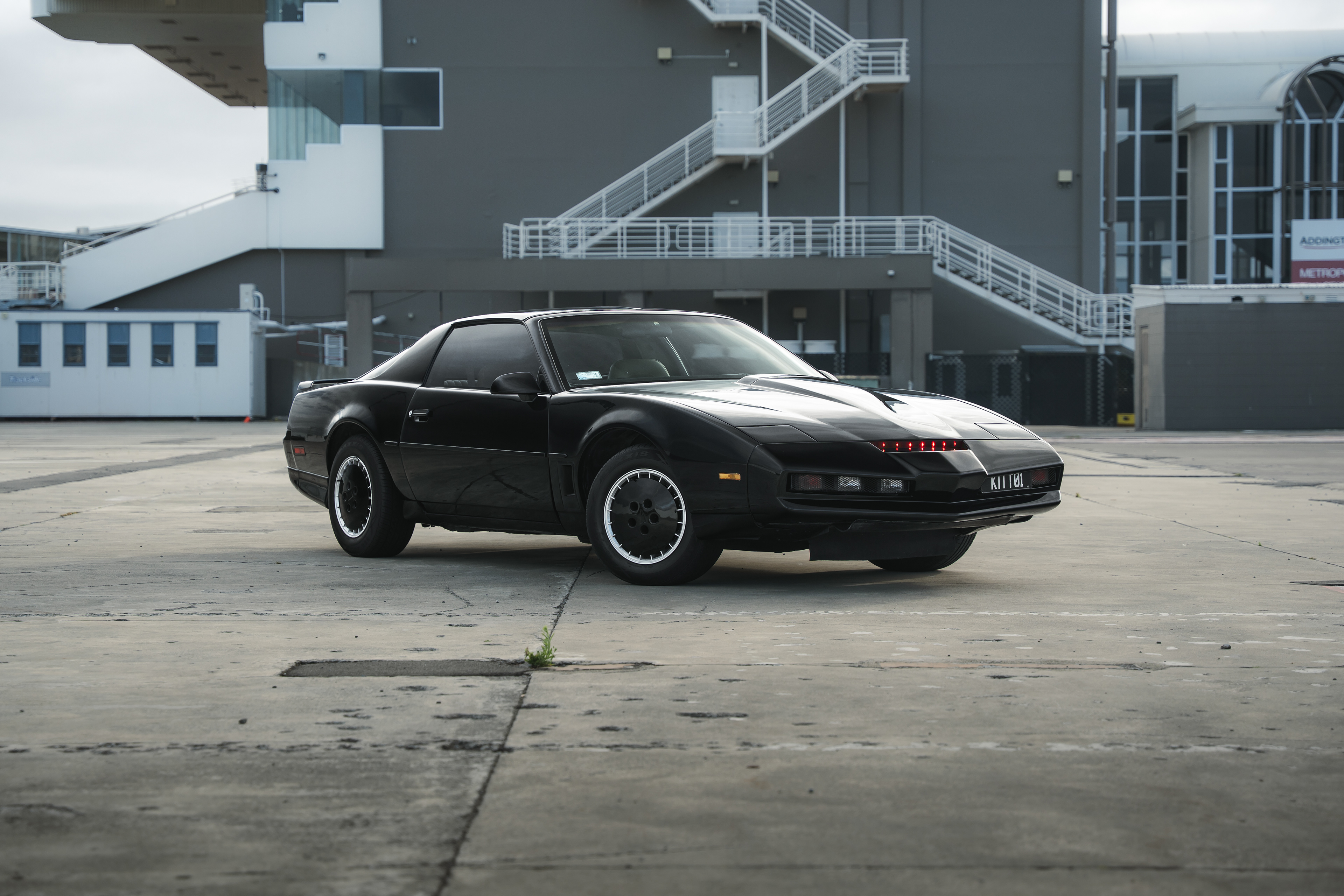 Collecting Cars https://collectingcars.com