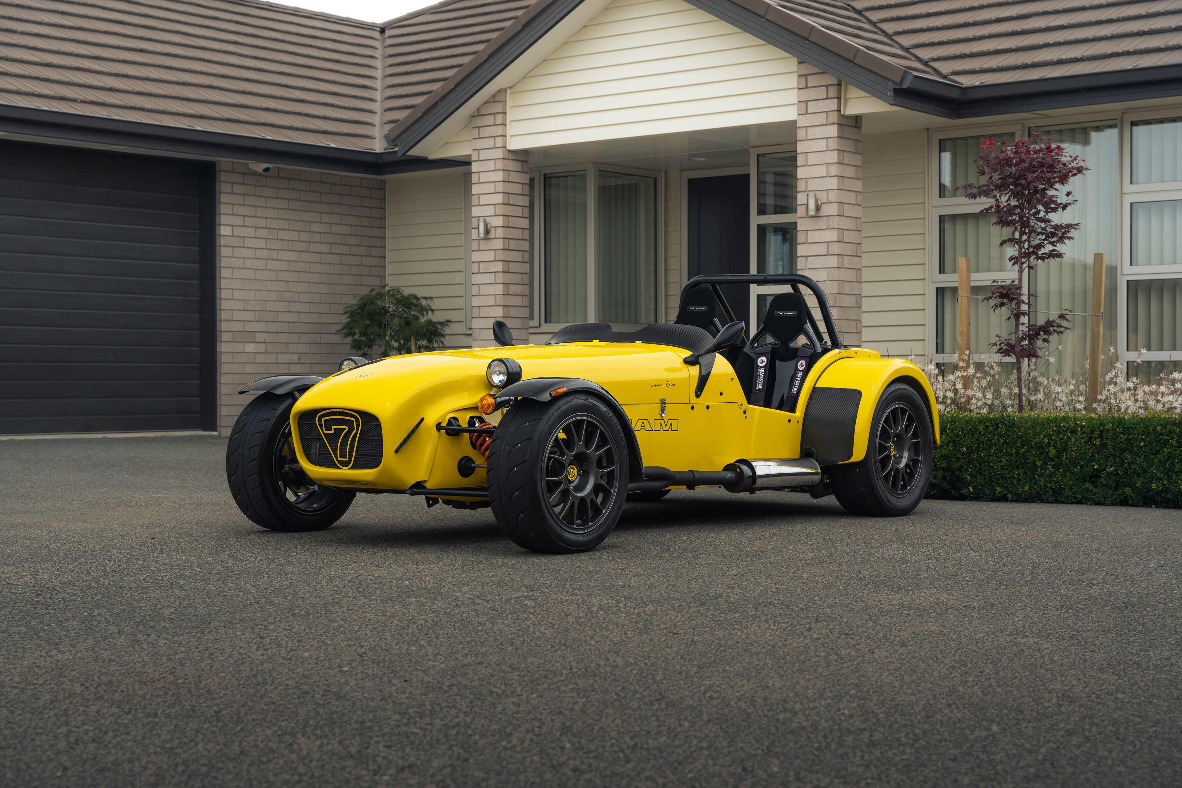Collecting Cars https://collectingcars.com