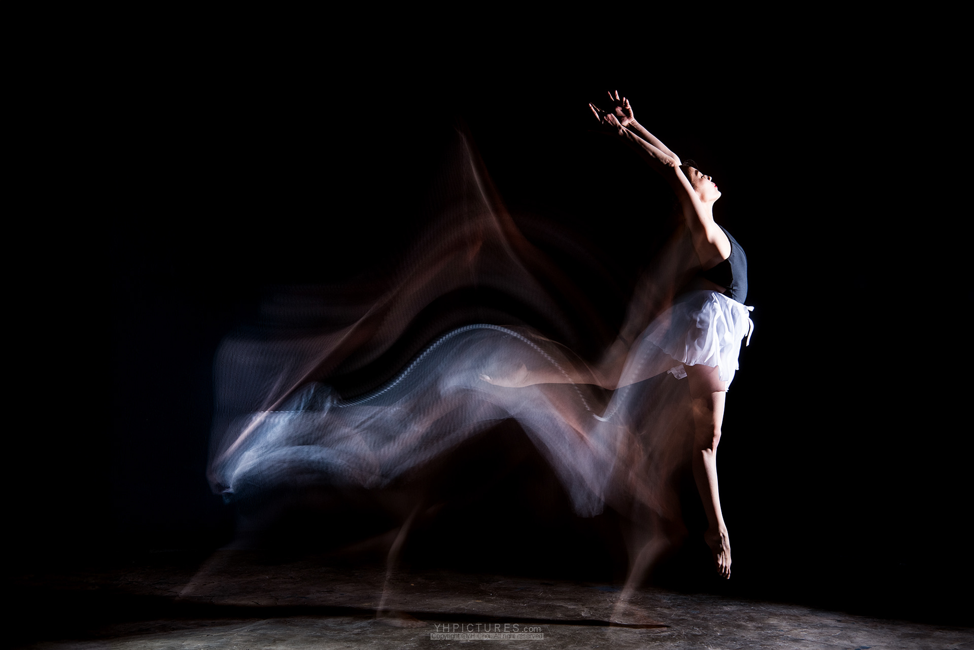 JHW04YU096025_01HC │ D810│ B1 + LED