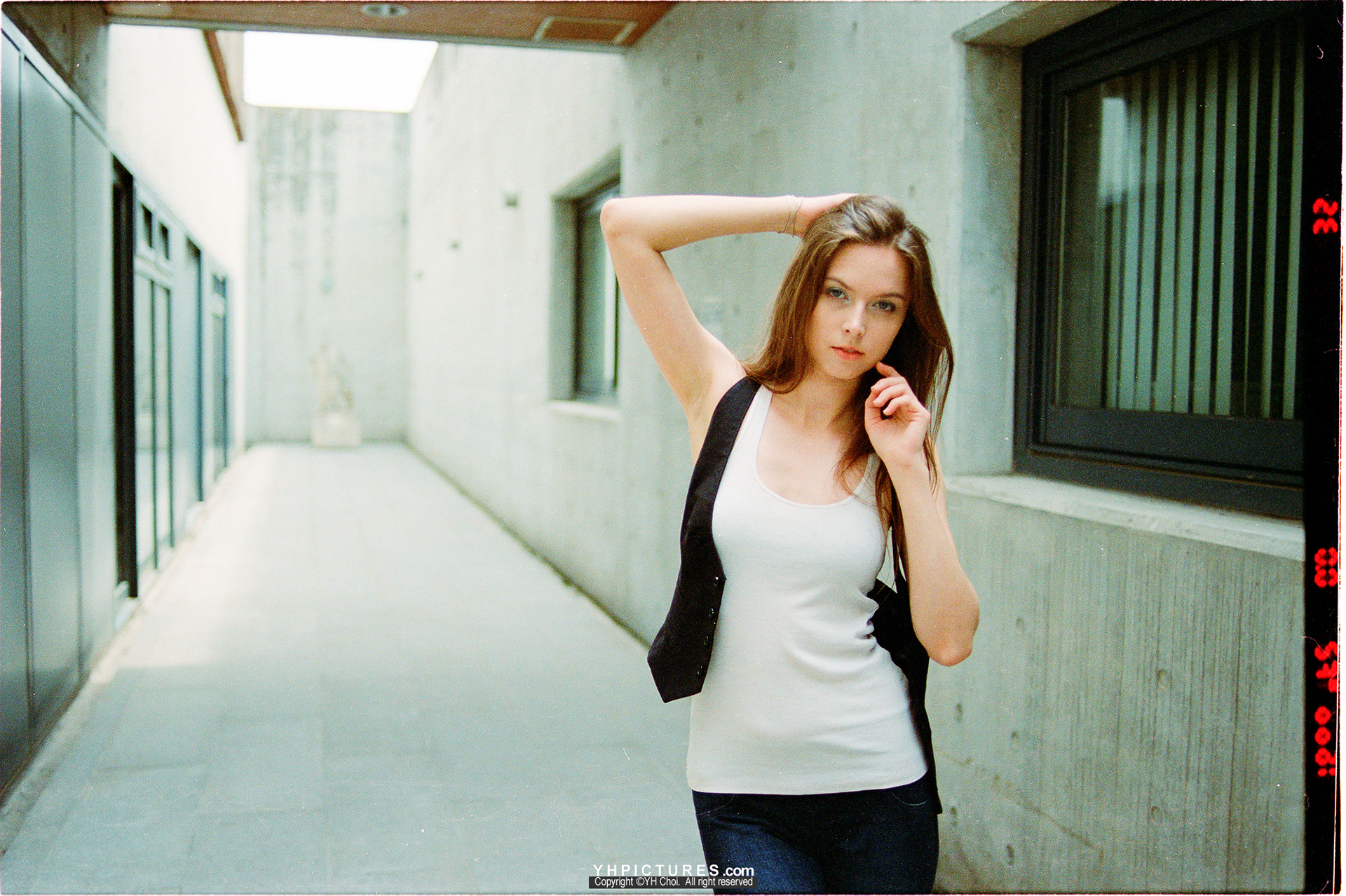 Agness06YY0611_09HI @Olympic Park│ F6 │ Gold200 │ 9000ED