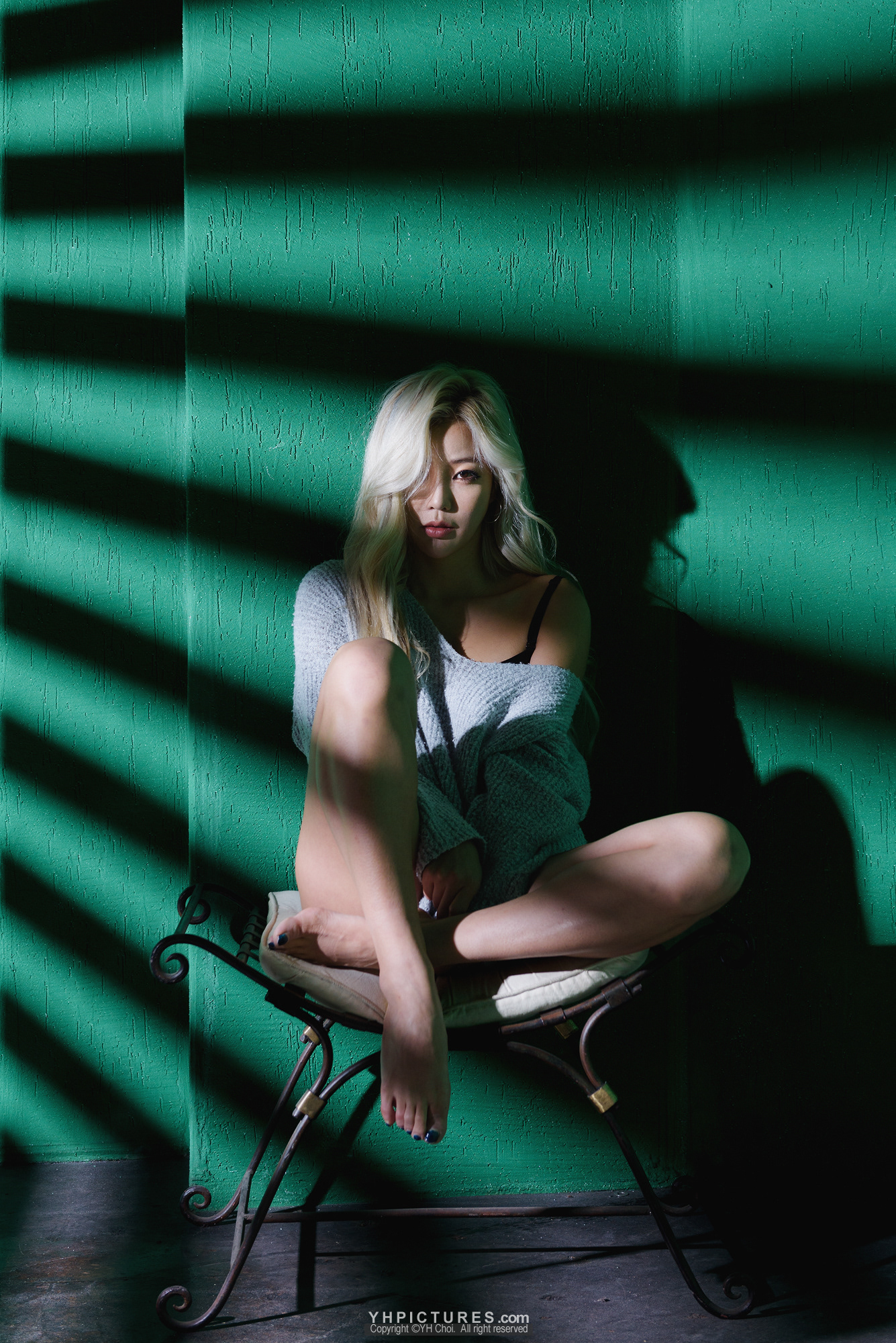 LBY02YU243189_09HI │ D810 │ B1