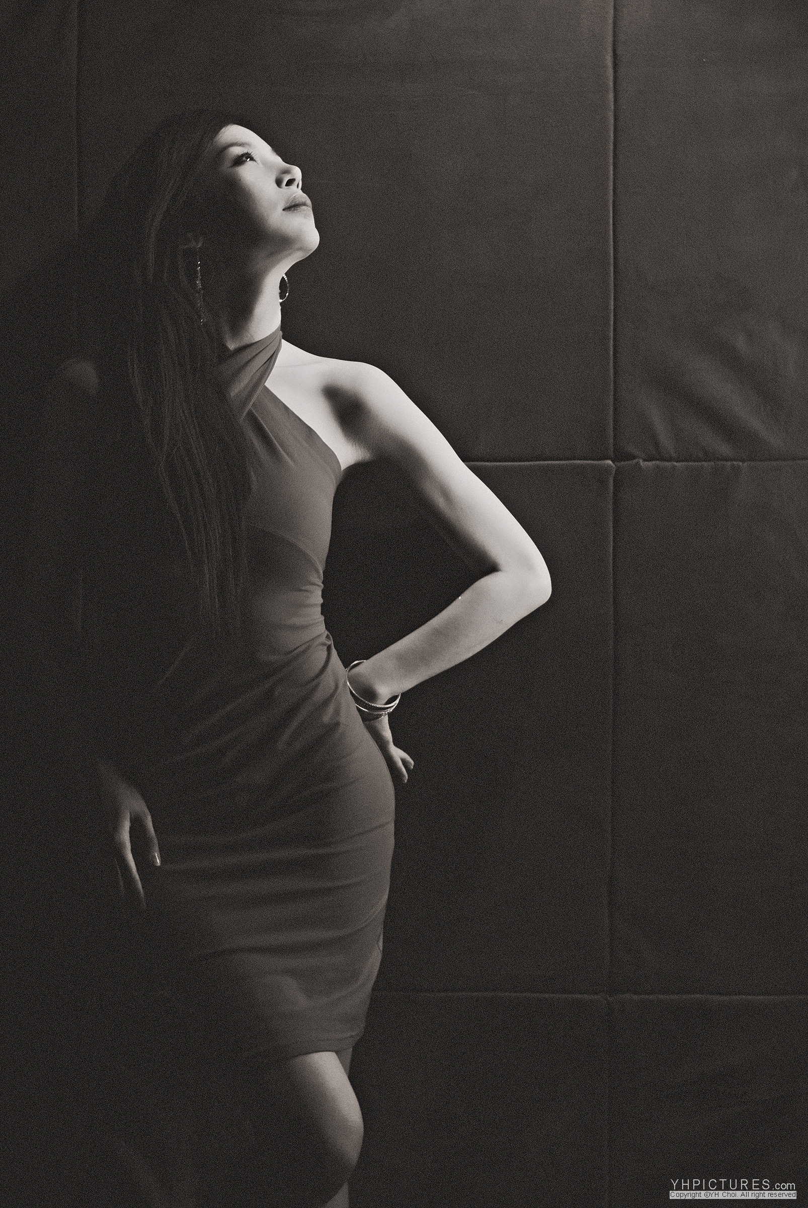 LGR02SR142441_02HC  l  D200