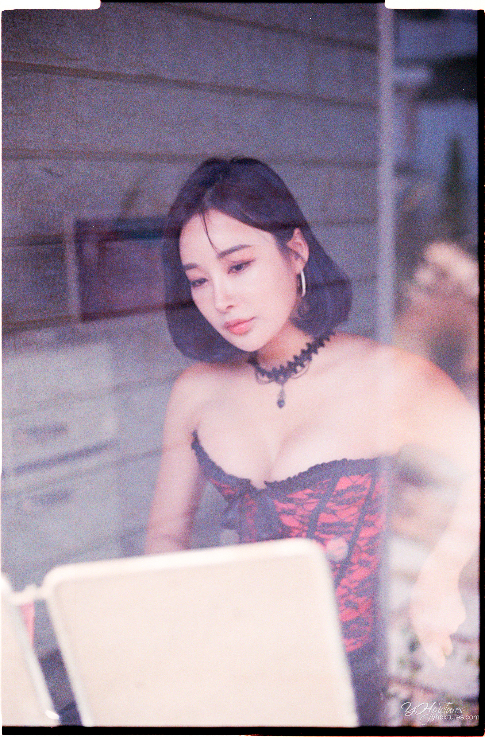 LJE11HH2607_08HI │ F6 │ Portra160 │ B1xPlus │ 9000ED