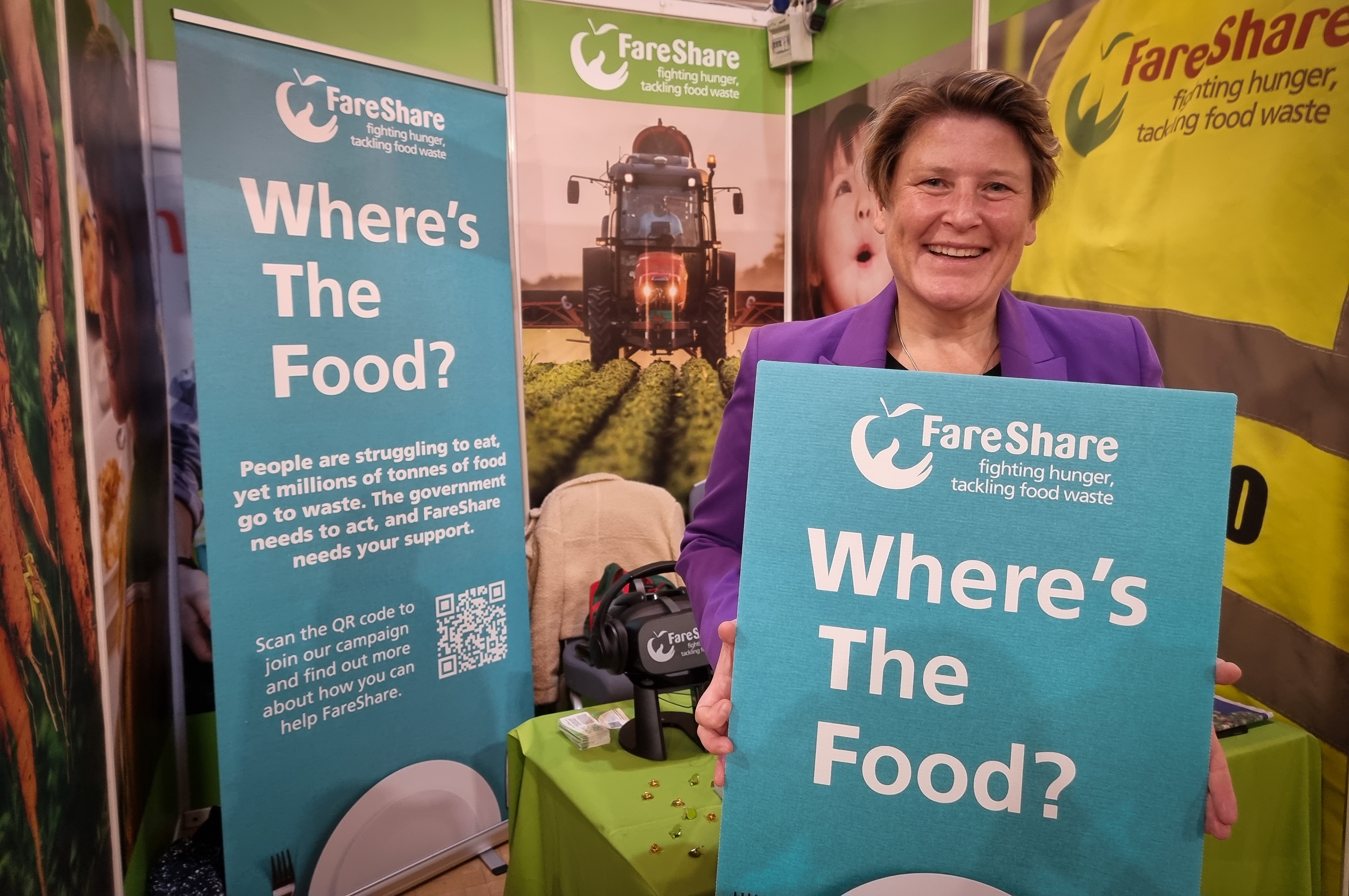 Lib Dem MP Sarah Dyke at FareShare's stand - Lib Dem Conference 2023 