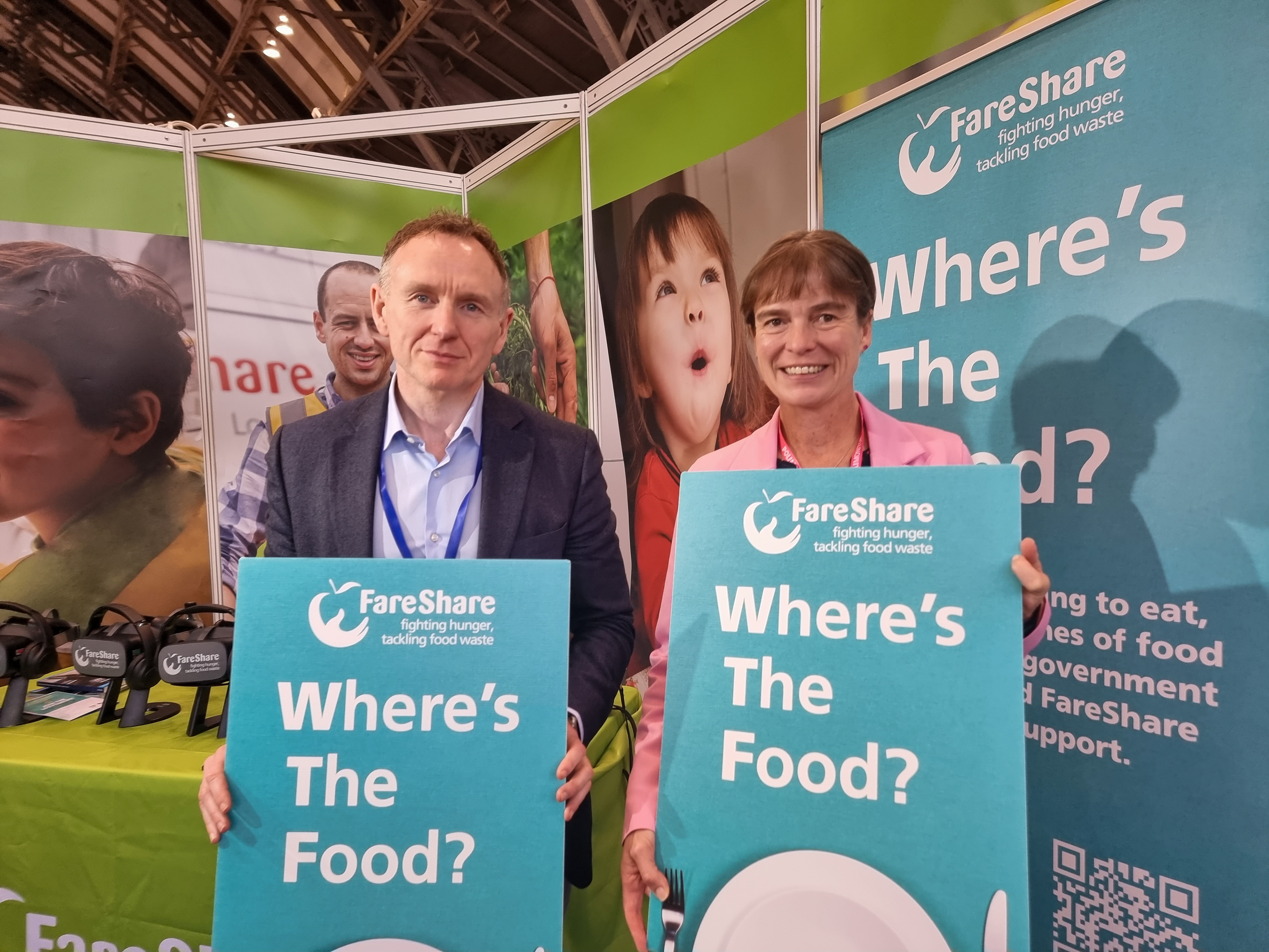 FareShare's George Wright and Conservative MP Selaine Saxby at FareShare's stand - Conservative Conference 2023 