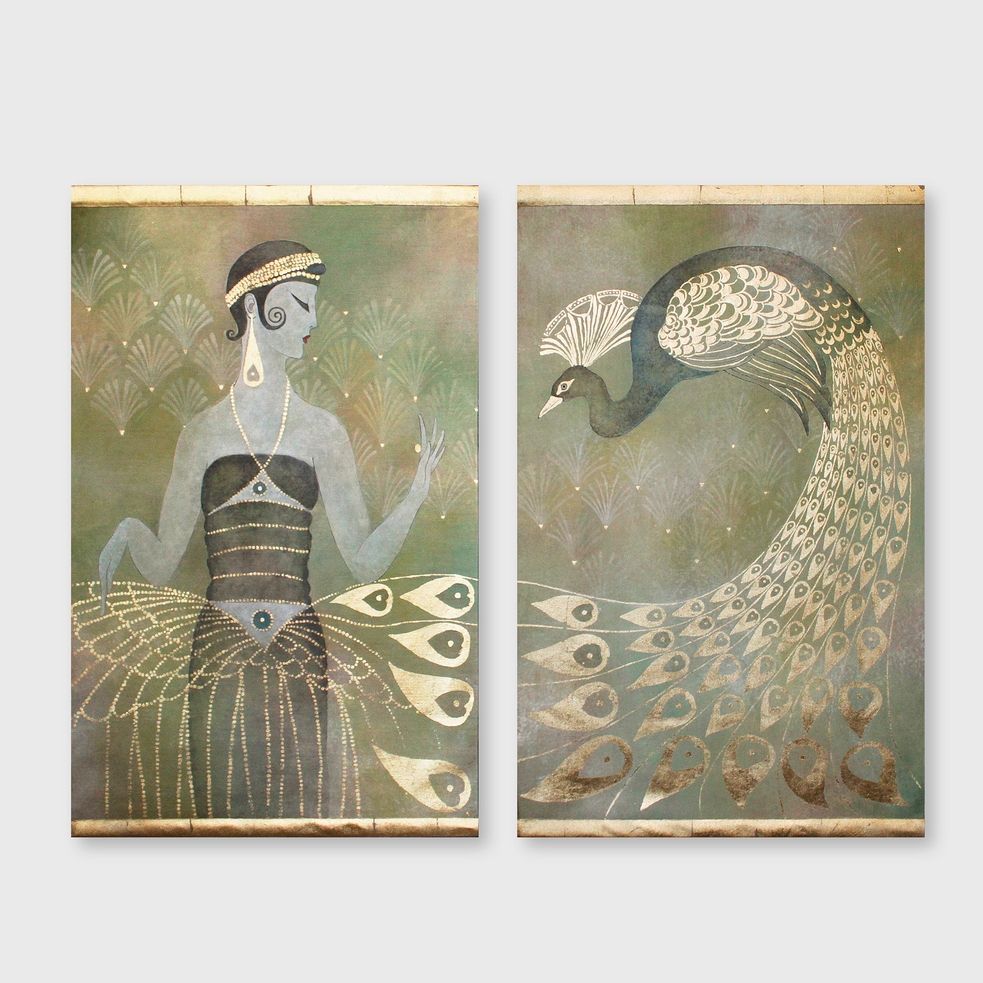Diptyque 'Femme & paon' - Peint à la main sur lin (160 x 100cm l'un) - 2 900€