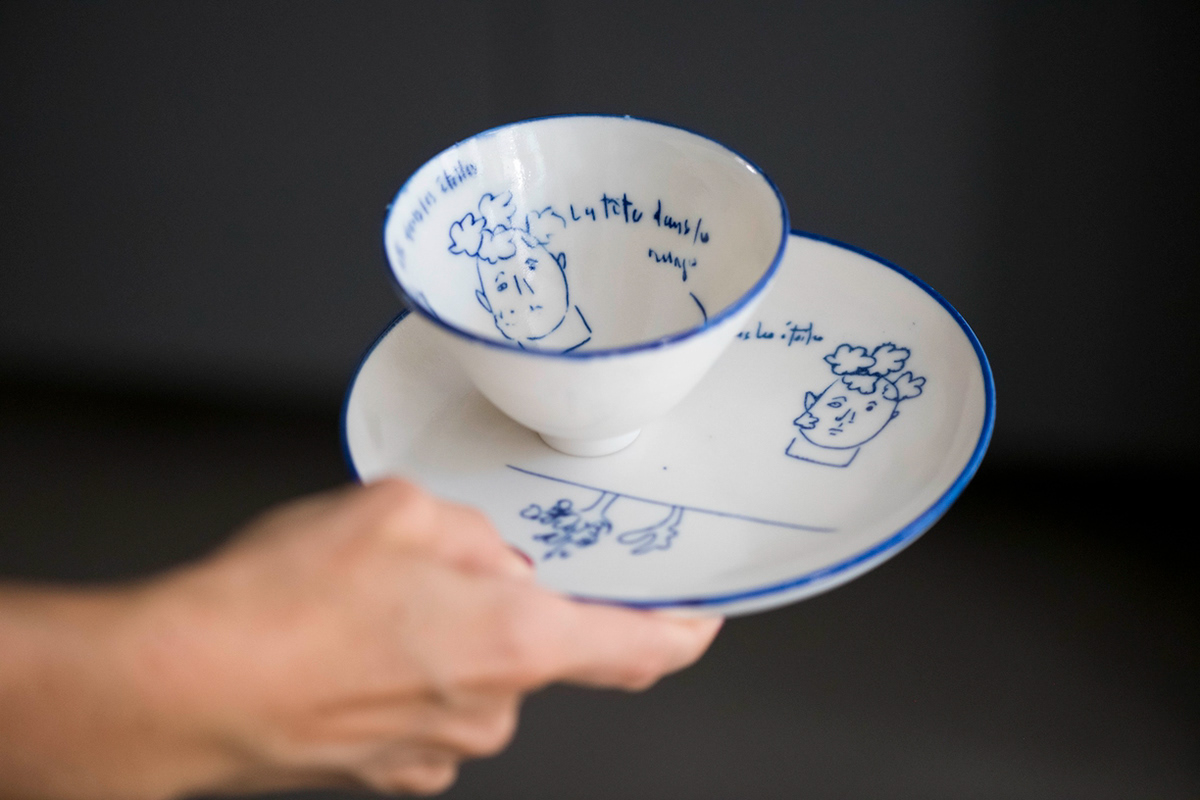 Petits bols série bleue 25€ / Petites assiettes 28€ / Grands bols 45€