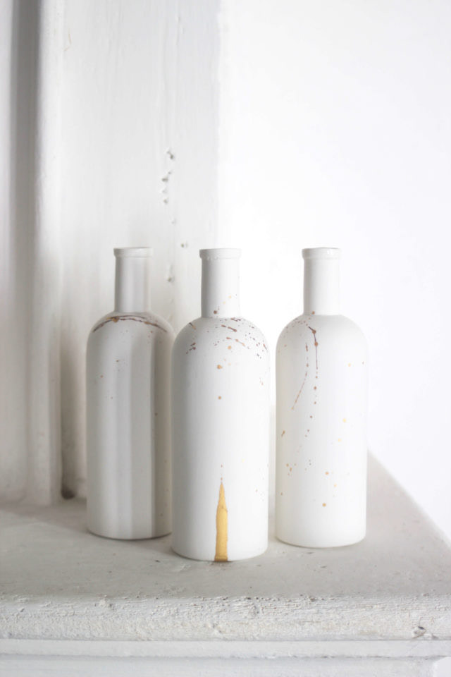 Vase bouteille S blanc & doré - Porcelaine - 34.50€
