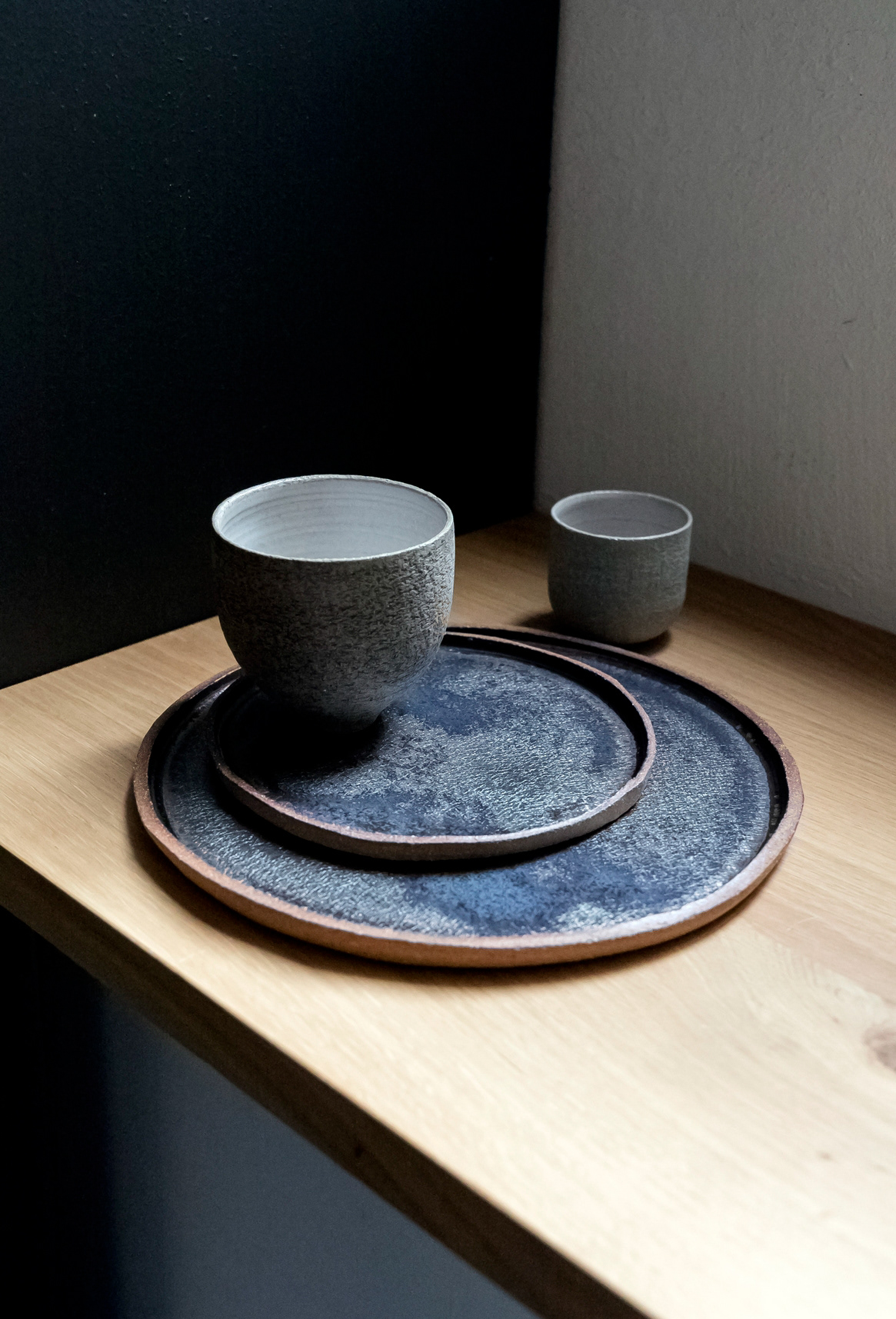 Bol 38€ / Assiette en grès 21€/33€/65€
