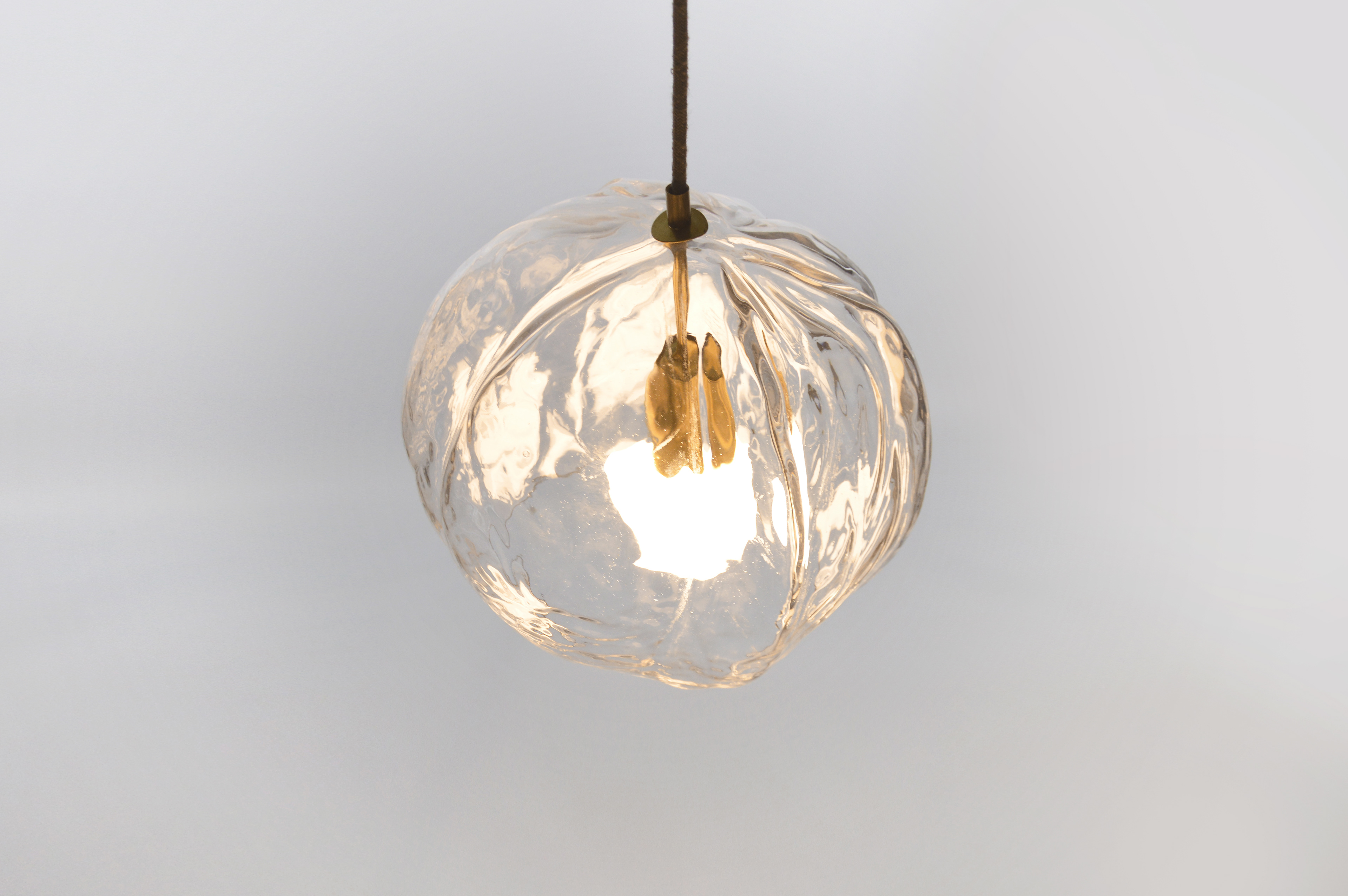 Suspension feuille 912€ - ø : 28 cm