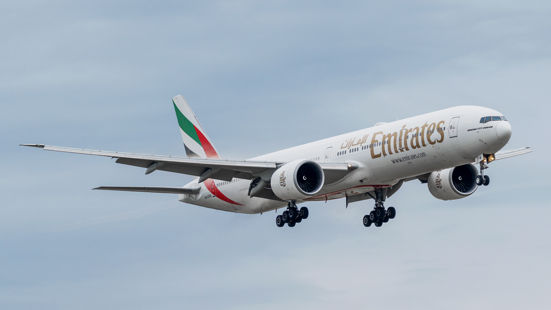 A6-EPW-Emirates-Boeing 777-31HER-DFW_KDFW