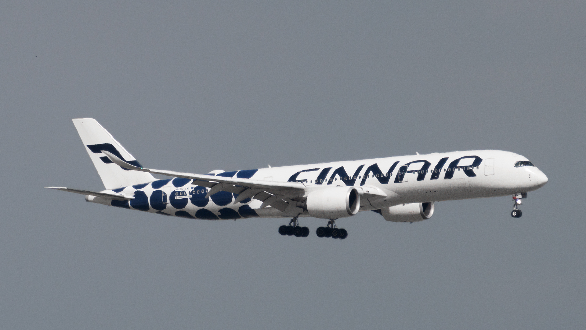 OH-LWL-Finnair-Airbus A350-941