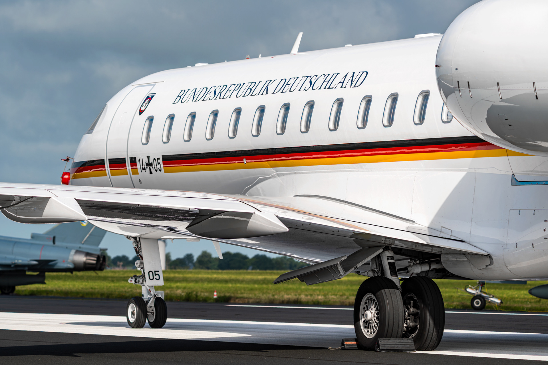 Luftwaffe (German Air Force) 14+05 Bombardier Global 6000 (BD-700-1A10)
