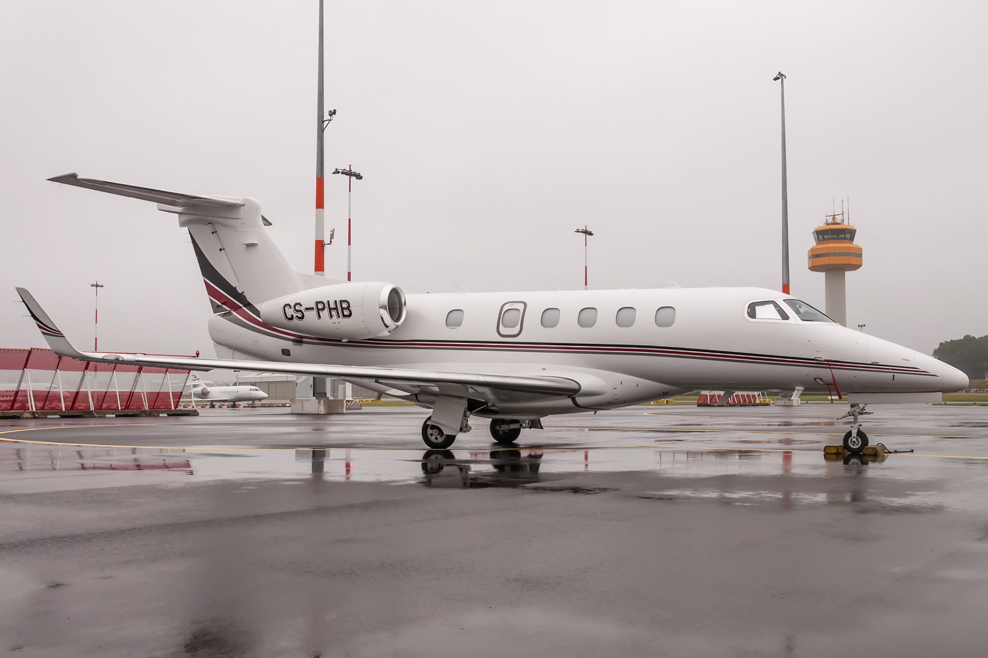 NetJets Embraer EMB-500/505 Phenom
