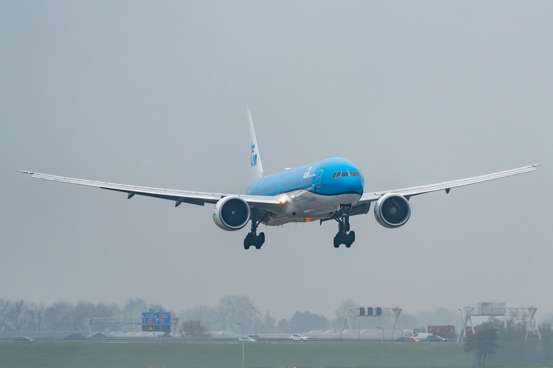 PH-BVF-KLM Royal Dutch Airlines-Boeing 777-300-AMS_EHAM