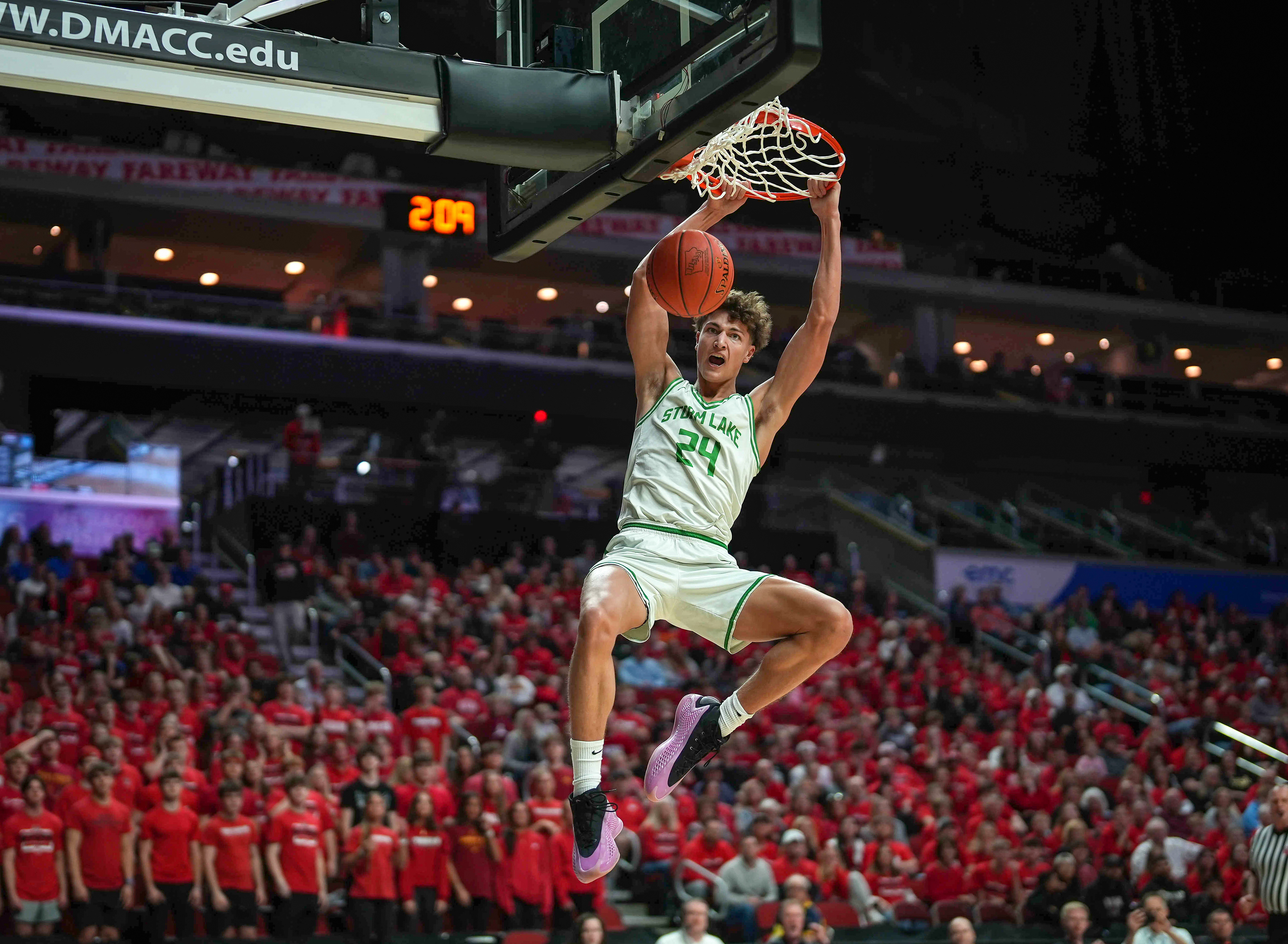 Storm Lake junior Jaidyn Coon dunks the basketball against ADM during the Iowa high school boys state basketball tournament on Monday, March 10, 2025, at Wells Fargo Arena in Des Moines.