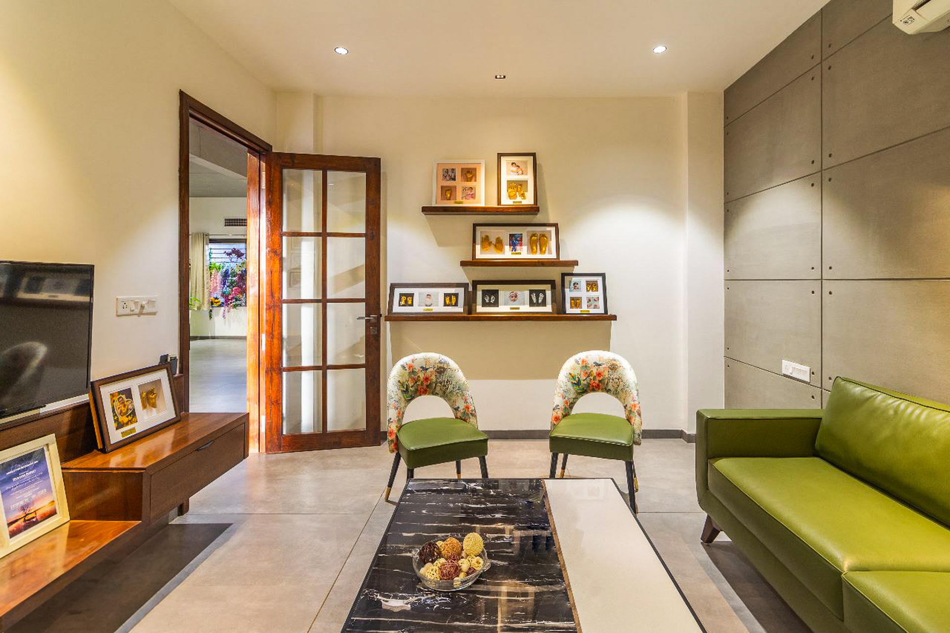 Client Meeting / Resting Area