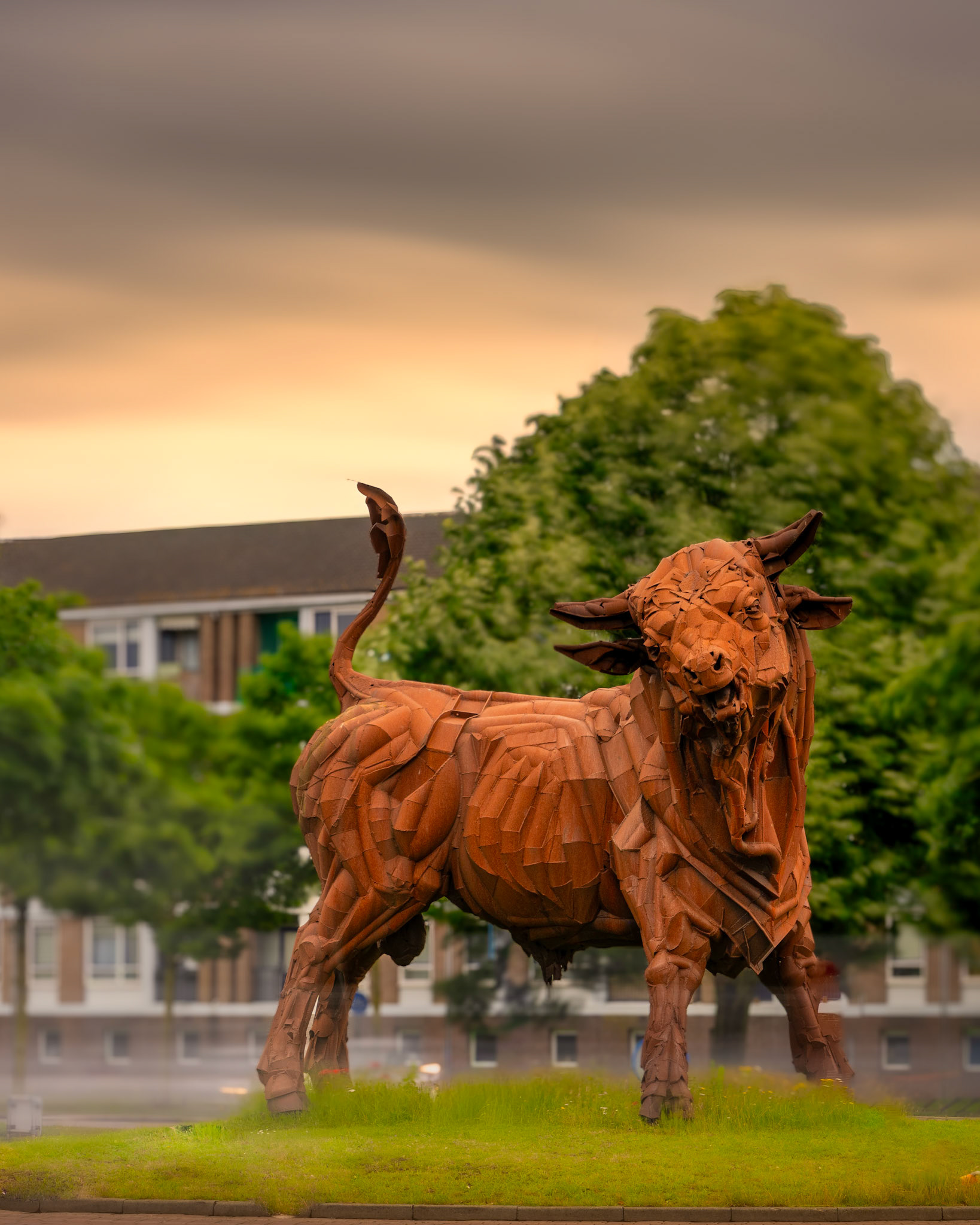 De stier, Rotonde Flierbeeksingel/Kamp. Amersfoort