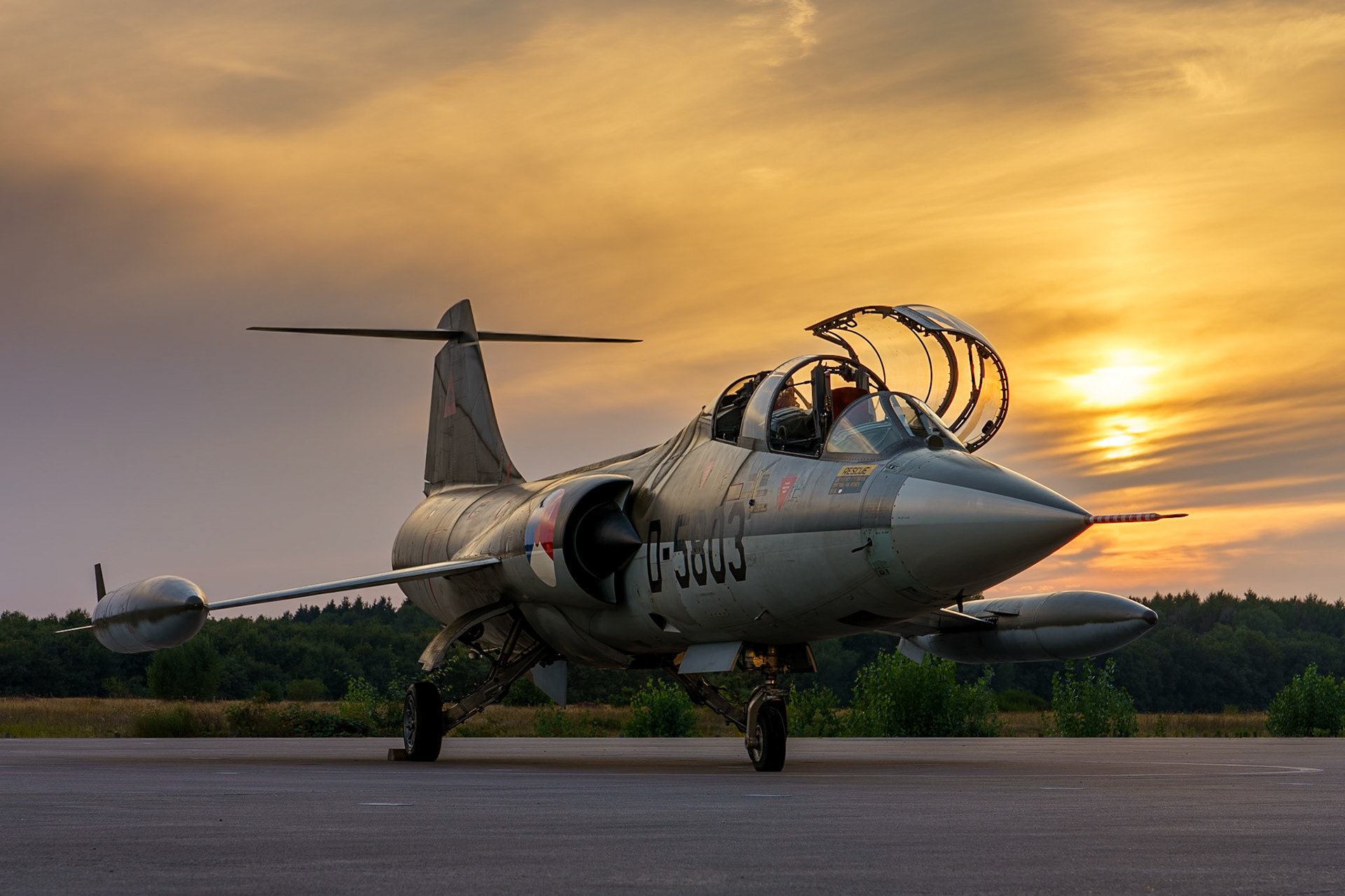 TF-104G Starfighter D-5803