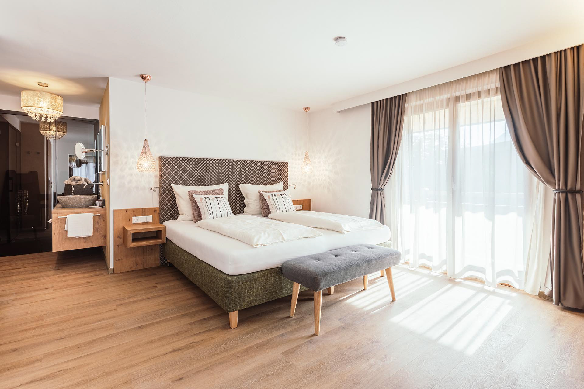 client: Viktorias Home | agency: ad brand studios