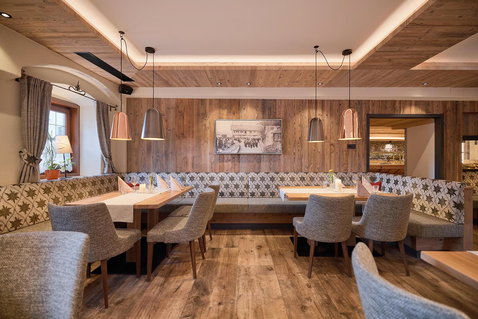 client: Gasthaus Hotel Oberwirt | Tischlerei Raumausstatter Bichler