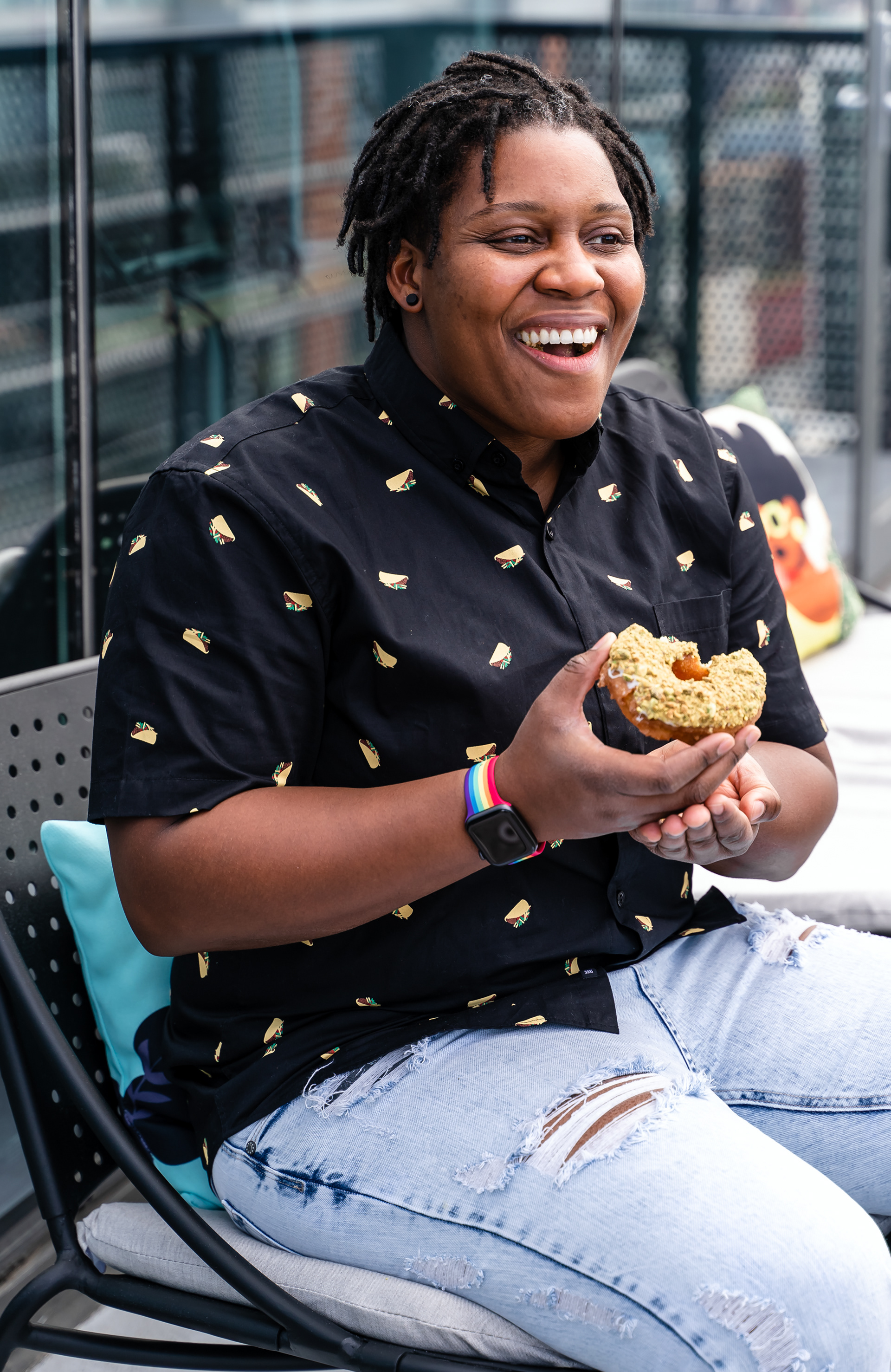 Editorial portrait capturing everyday life in Chicago