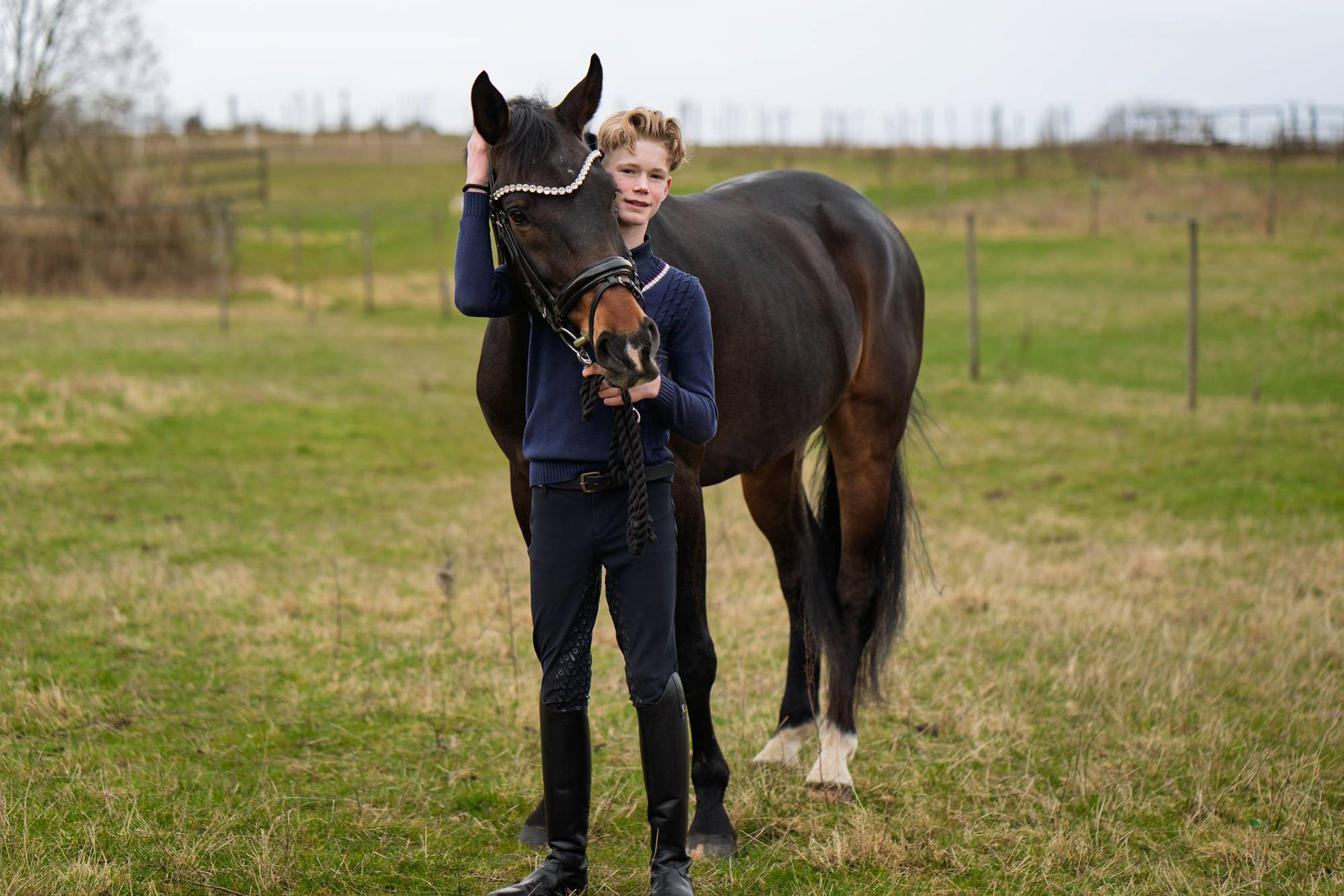 Konfirmand 2026 med hest
