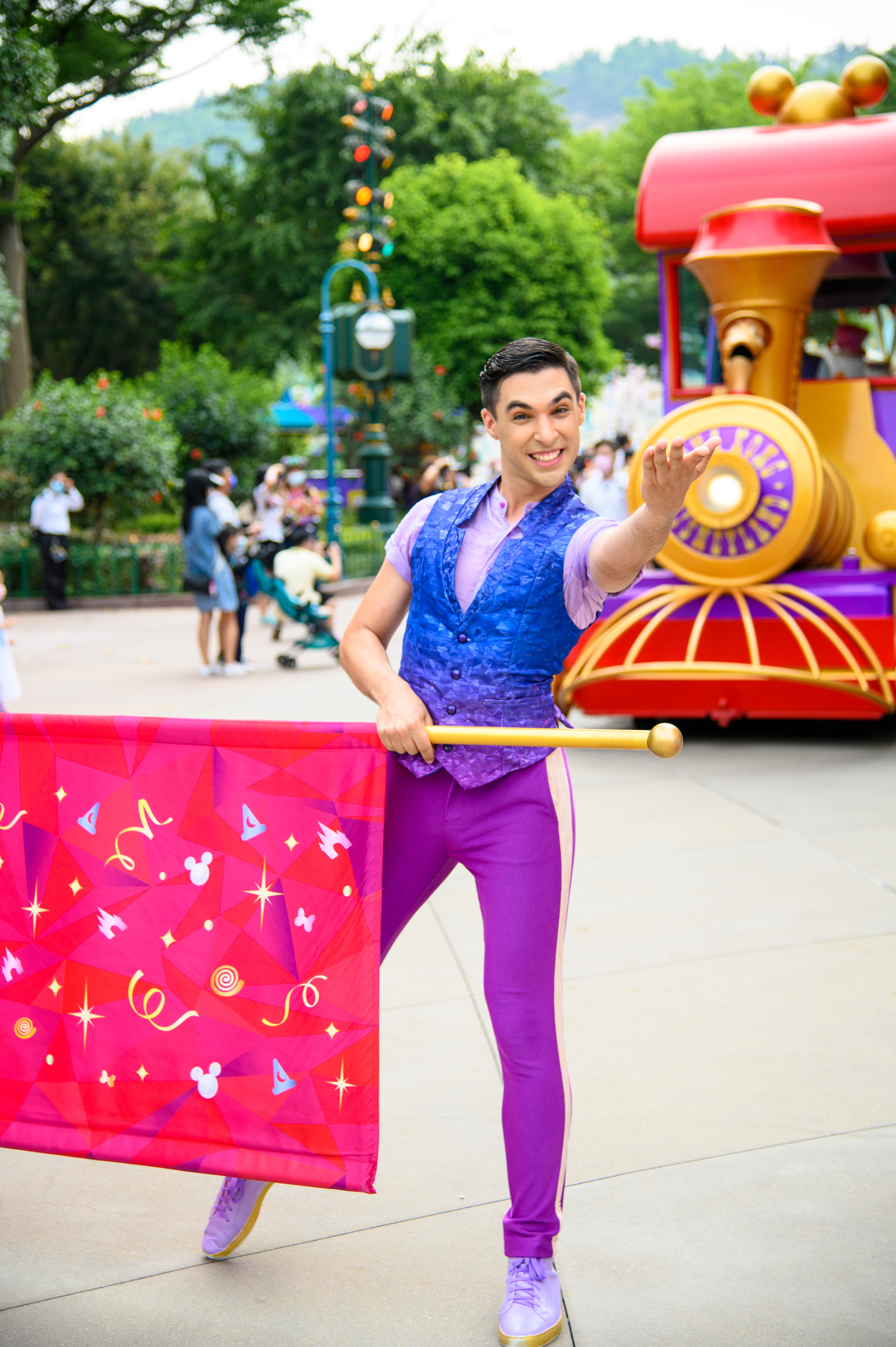 Mickey and Friends, 15th Celebration Parade