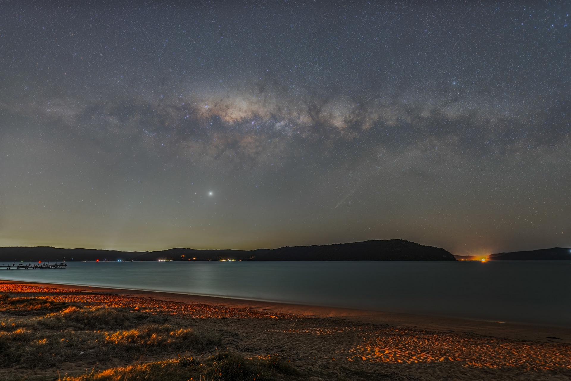 Milky Way and Tsuchinshan Atlas from Palm Beach