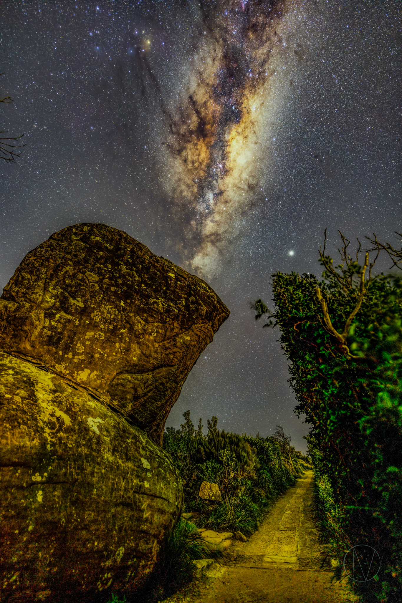 Milky Way above the trail to Barrenjoey