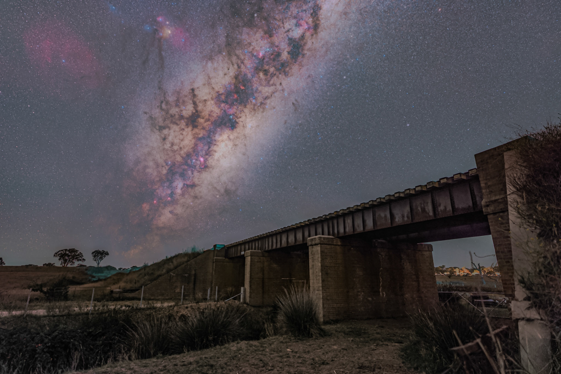 Milky Way over Oolong Railway Bridge