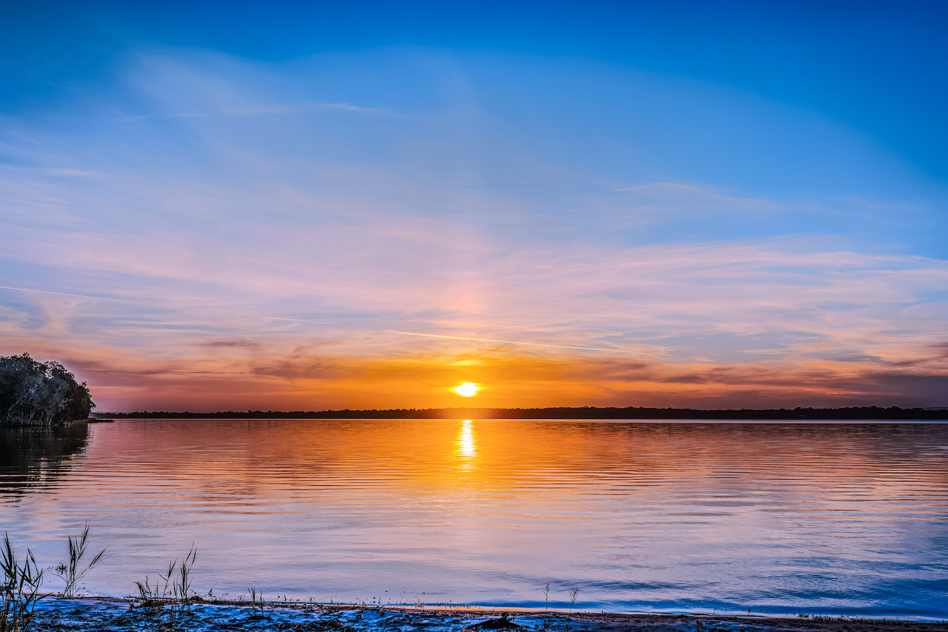Sun Pillar from Elizabeth Bay Boat Ramp