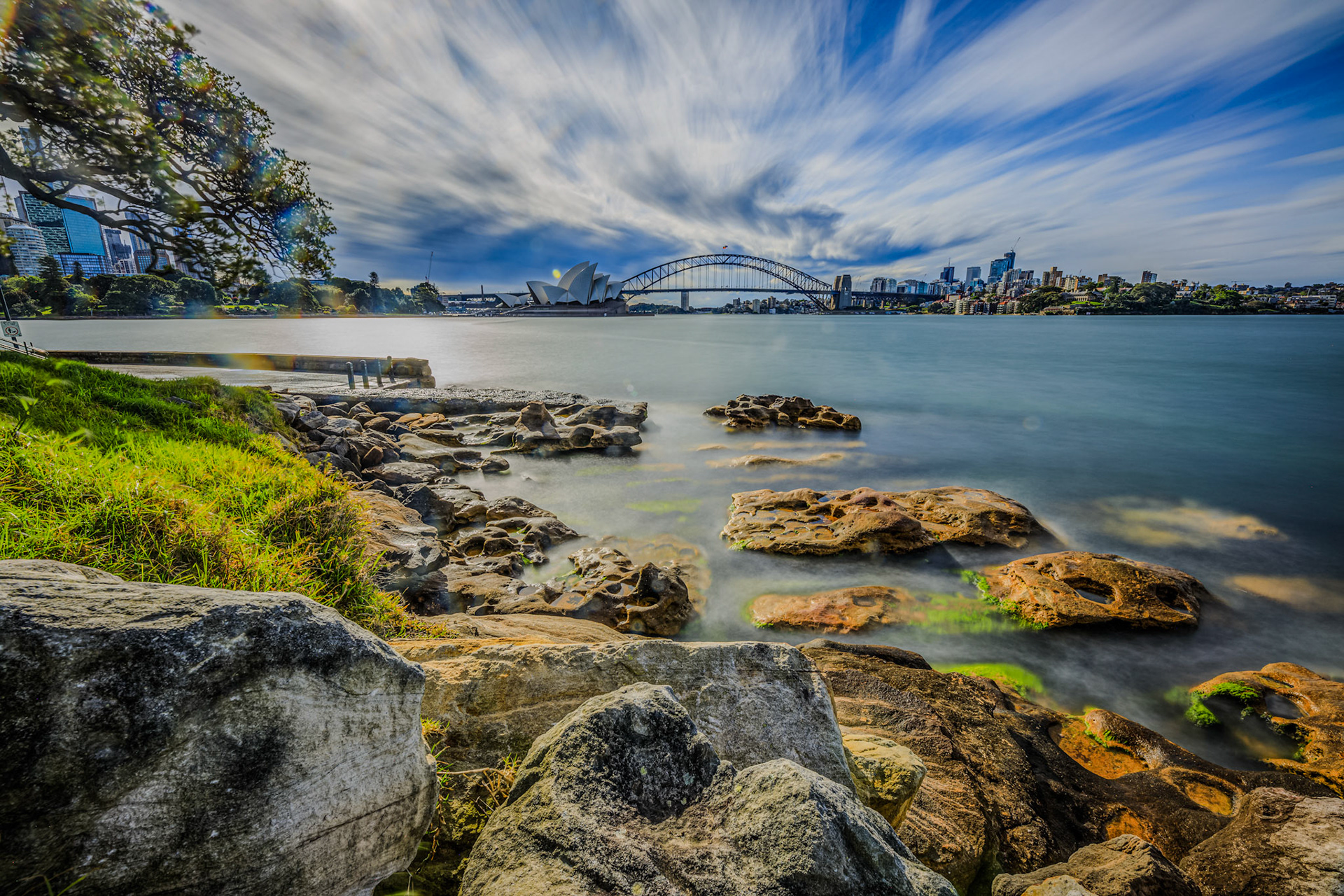 Clouds rolling over Mrs Macquarie's Chair
